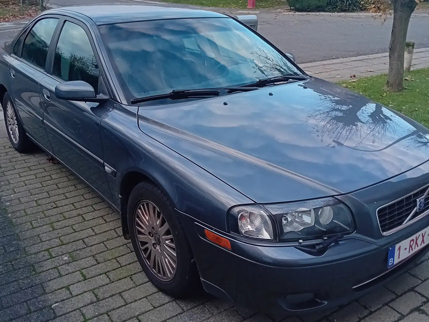 Volvo S80 S80 2.4D Kinetic Gris - 2