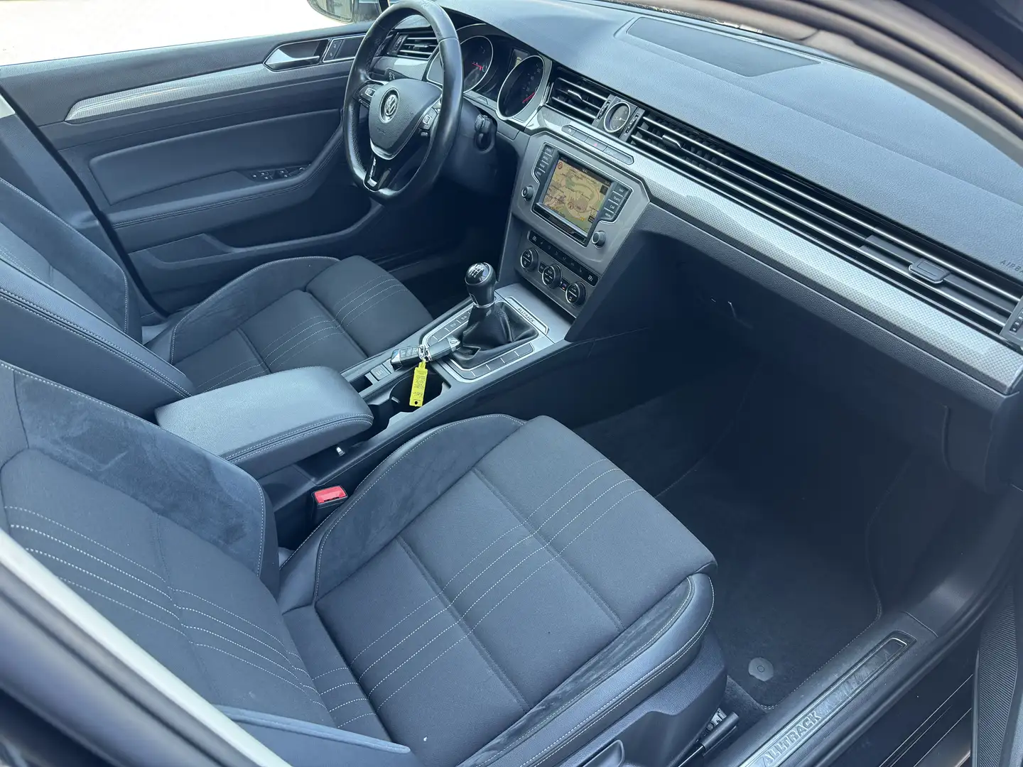 Volkswagen Passat Alltrack Alltrack 2.0 TDI 4Motion / Navi / LED/ ACC Negru - 2