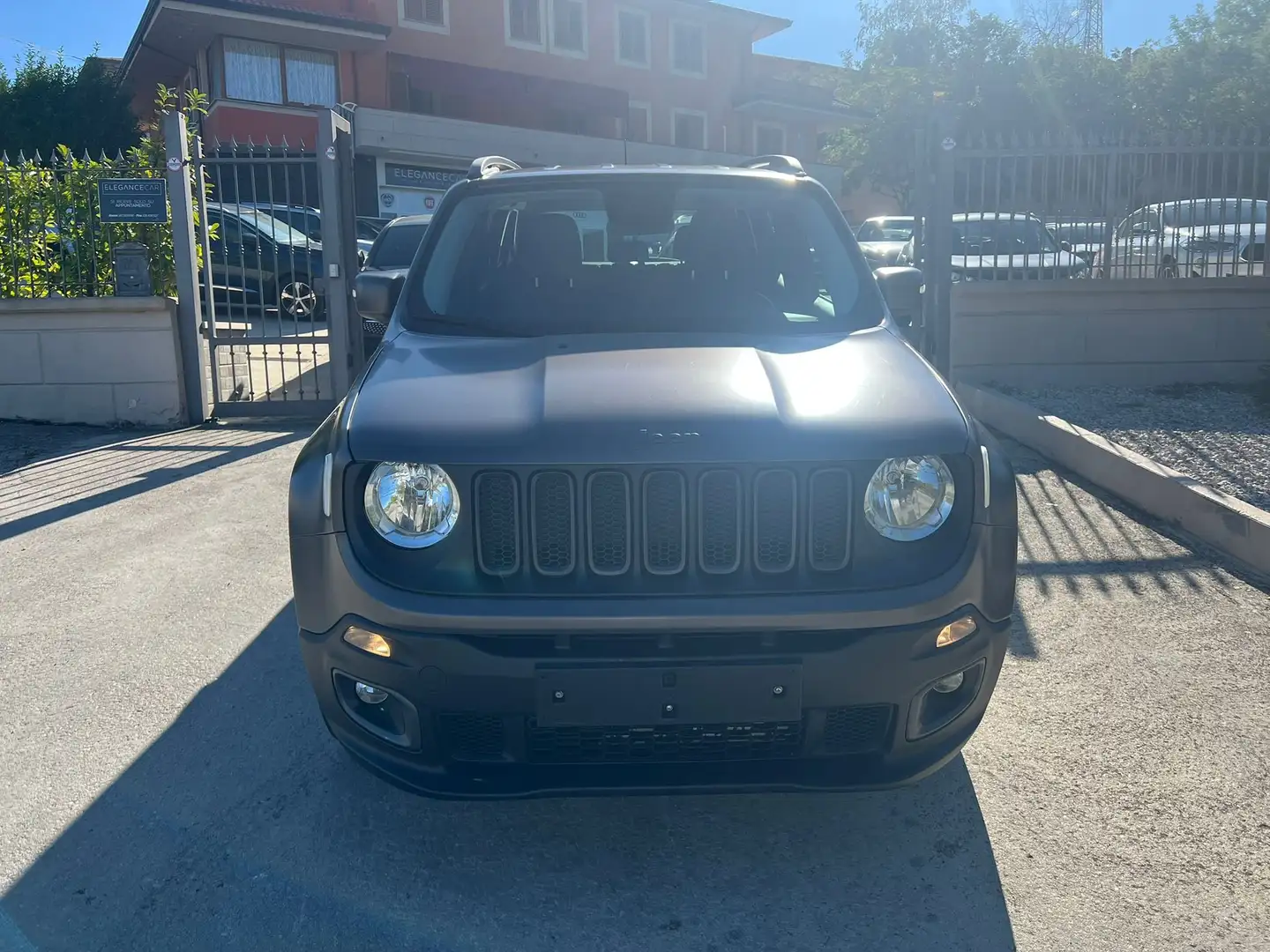 Jeep Renegade Night Eagle Limited 2.0 140cv 4x4 Grigio - 2