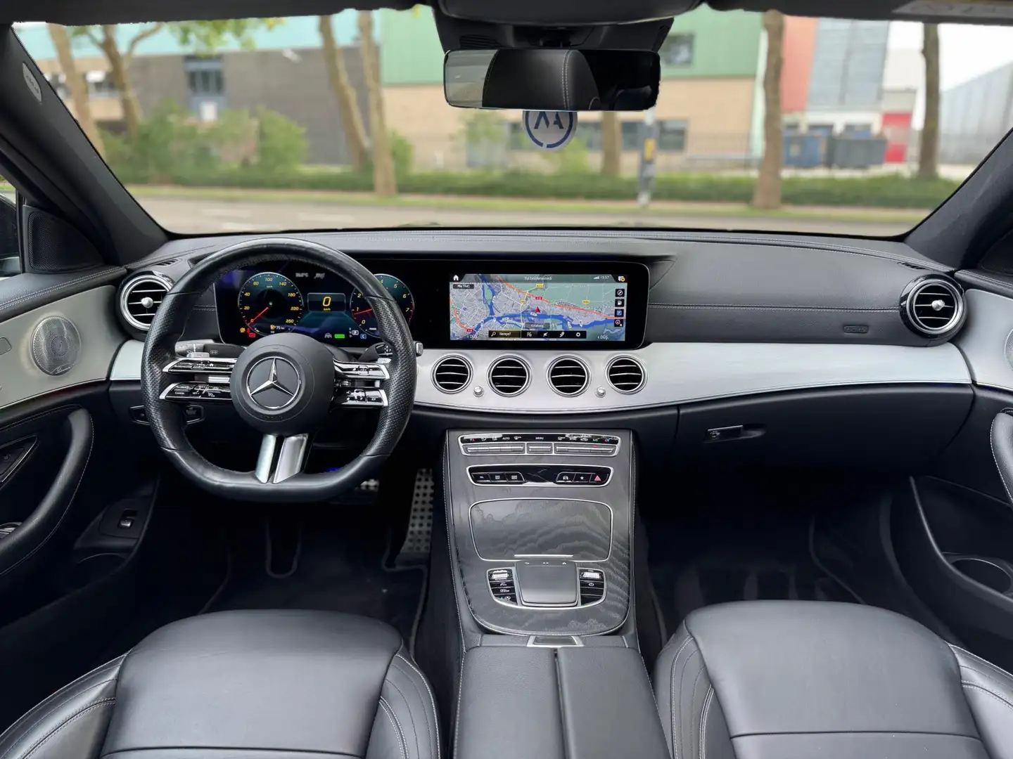 Mercedes-Benz E-klasse AMG Pano Burmester Drive Pilot Memory Sfe Noir - 2