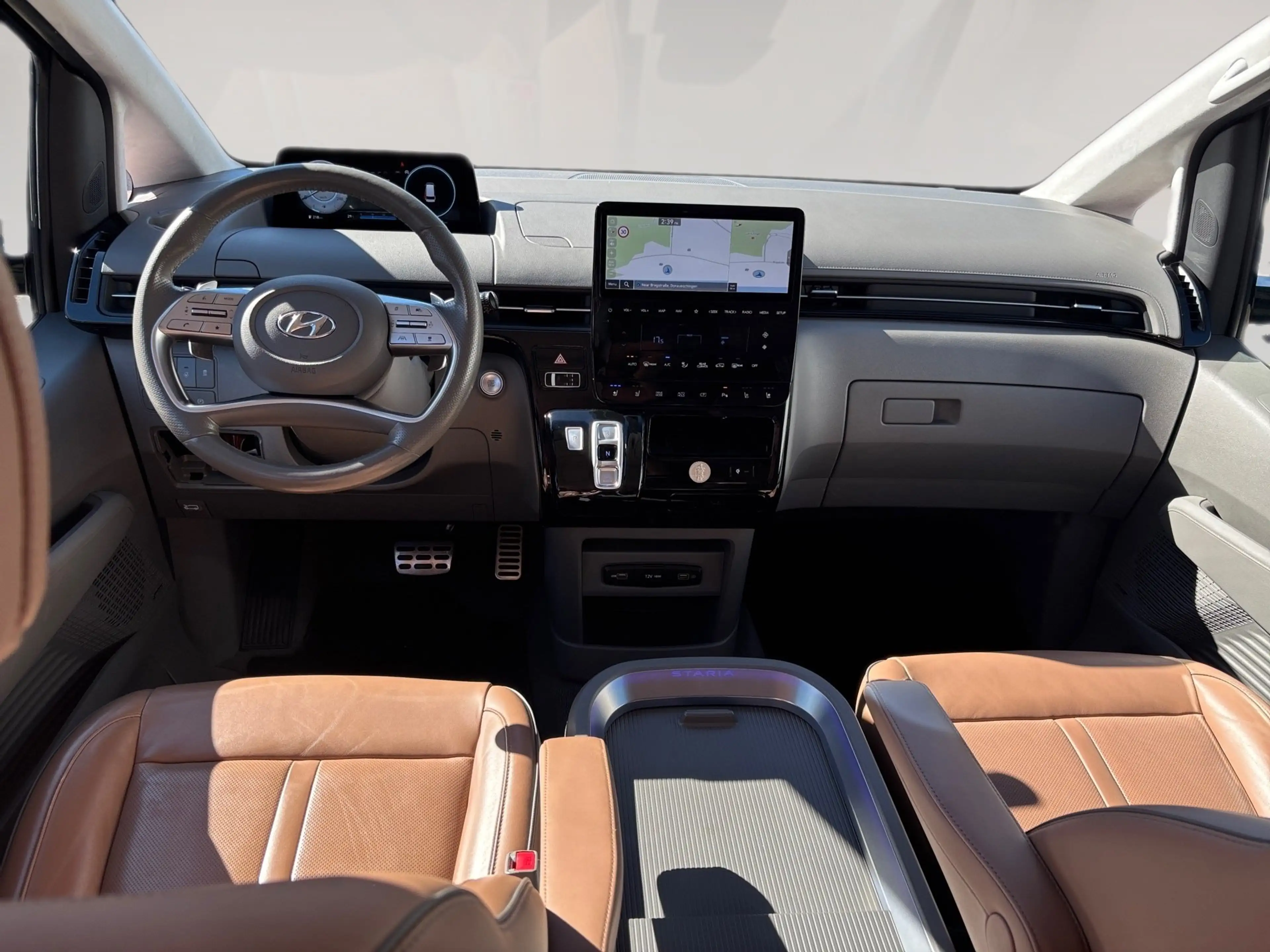 Hyundai STARIA 7-Sitzer 2.2 CRDi 8AT 4WD 360°,WKR — photo 10