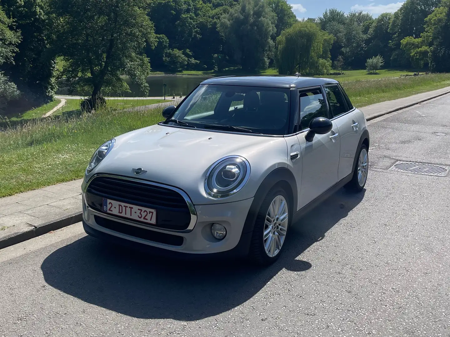 MINI Cooper Mini Cooper Aut. 60 Years Plateado - 1