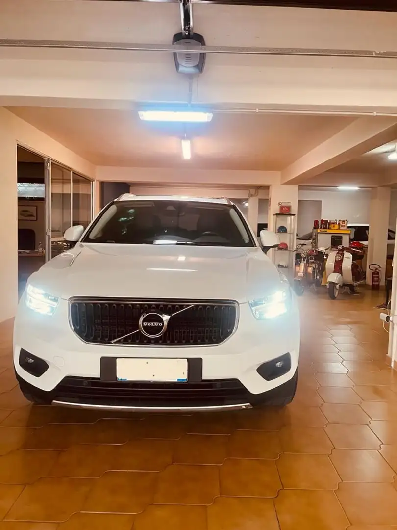 Volvo XC40 XC40 D3 TETTO NAVI VIRTUAL AUTOM Weiß - 2
