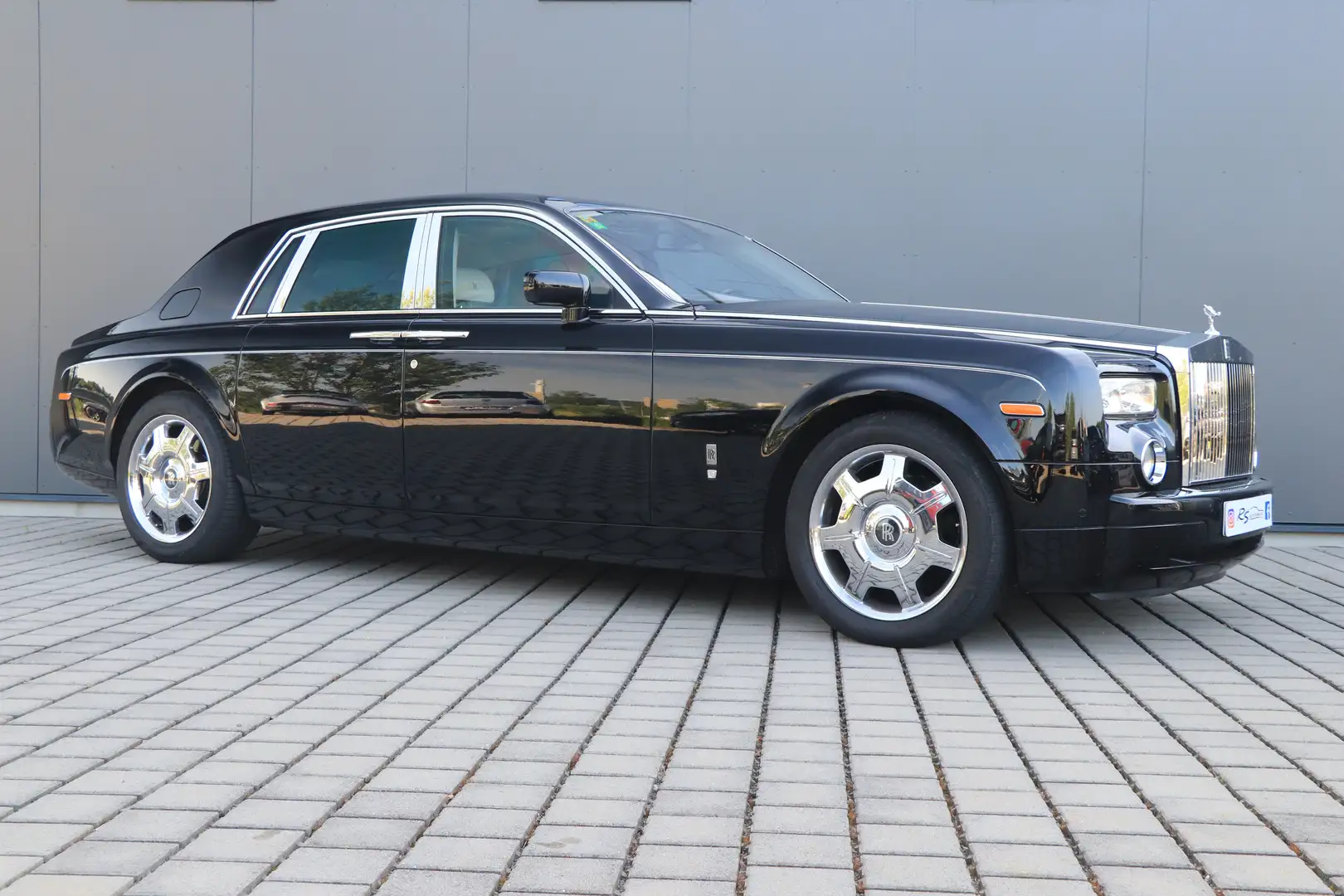 Rolls-Royce Phantom Phantom VII dt. Auslieferung seltener 4-Sitzer Czarny - 2
