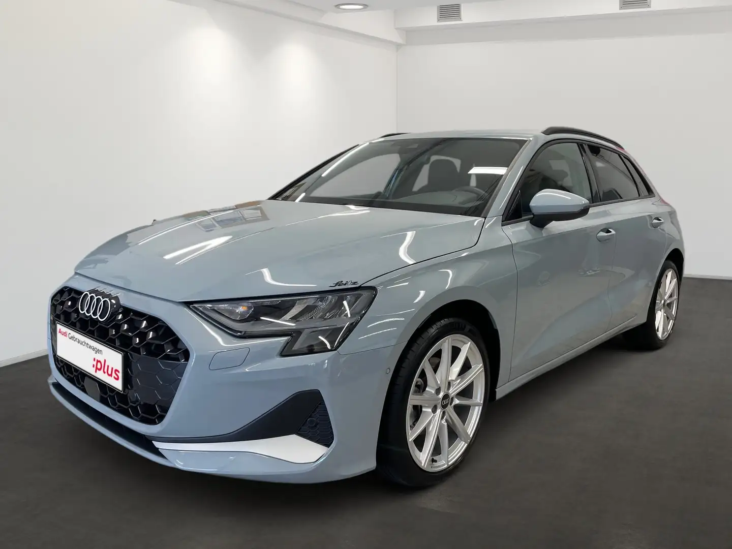 Audi A3 Sportback 35 TDI advanced *SONOS*KAMERA*NAVI*SITZH Grau - 2