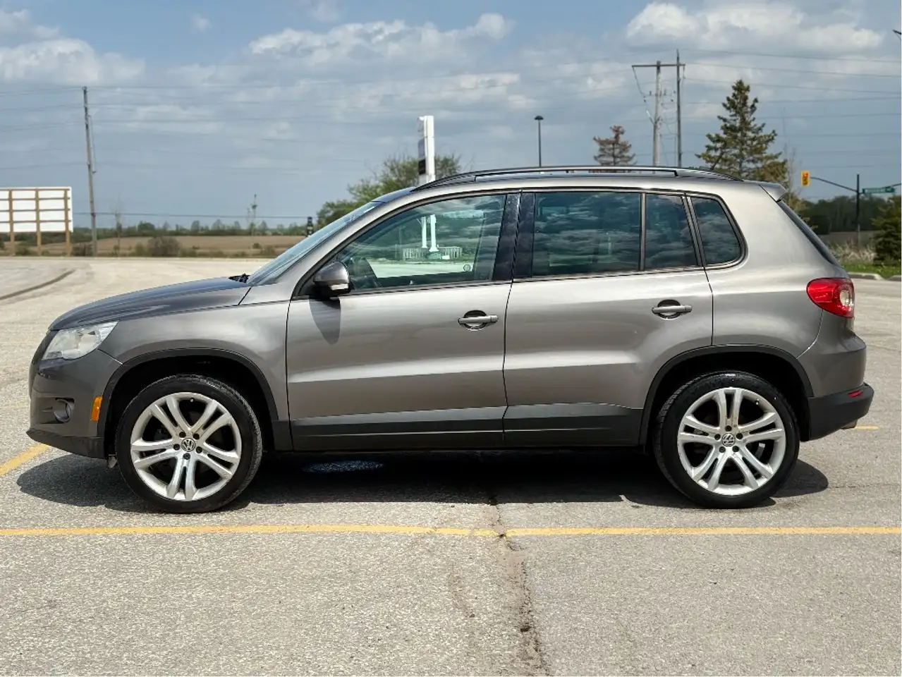 Volkswagen Tiguan снимка Volkswagen Tiguan