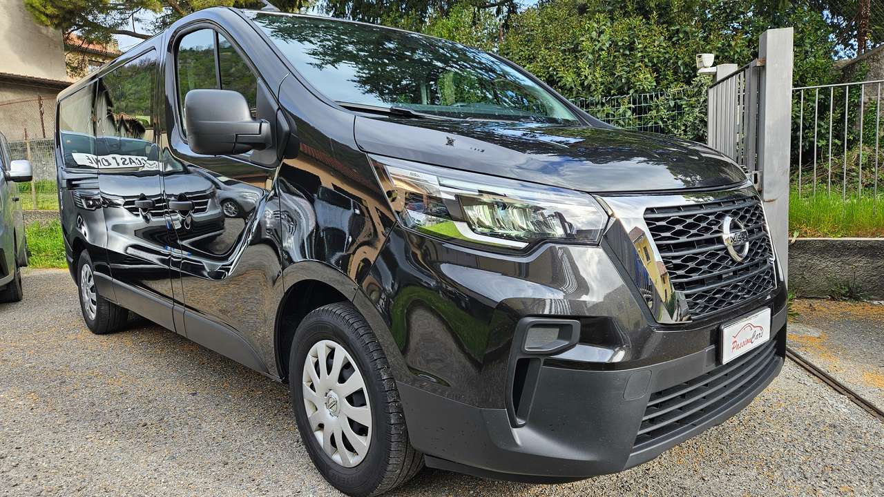 Nissan NV300 2.0 BlueDci L2 9 posti COME NUOVO! PREZZOCON IVA PROMO OGGI !