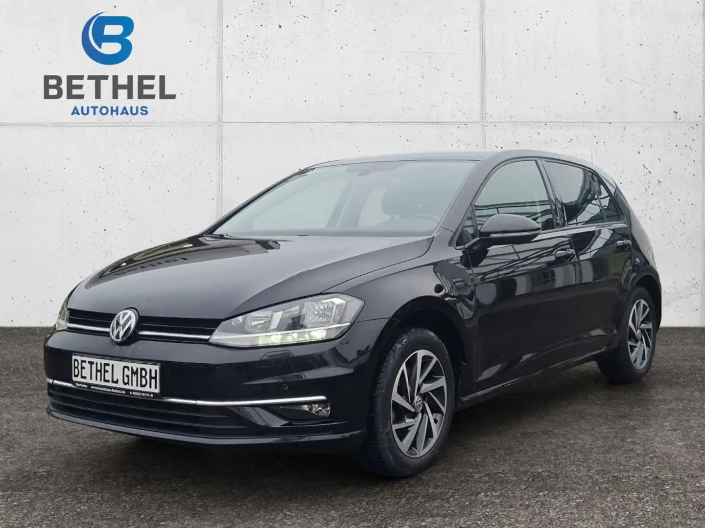 Volkswagen Golf 1.5 TSI ACT Sound, Navi, Standheizung Klima Noir - 1