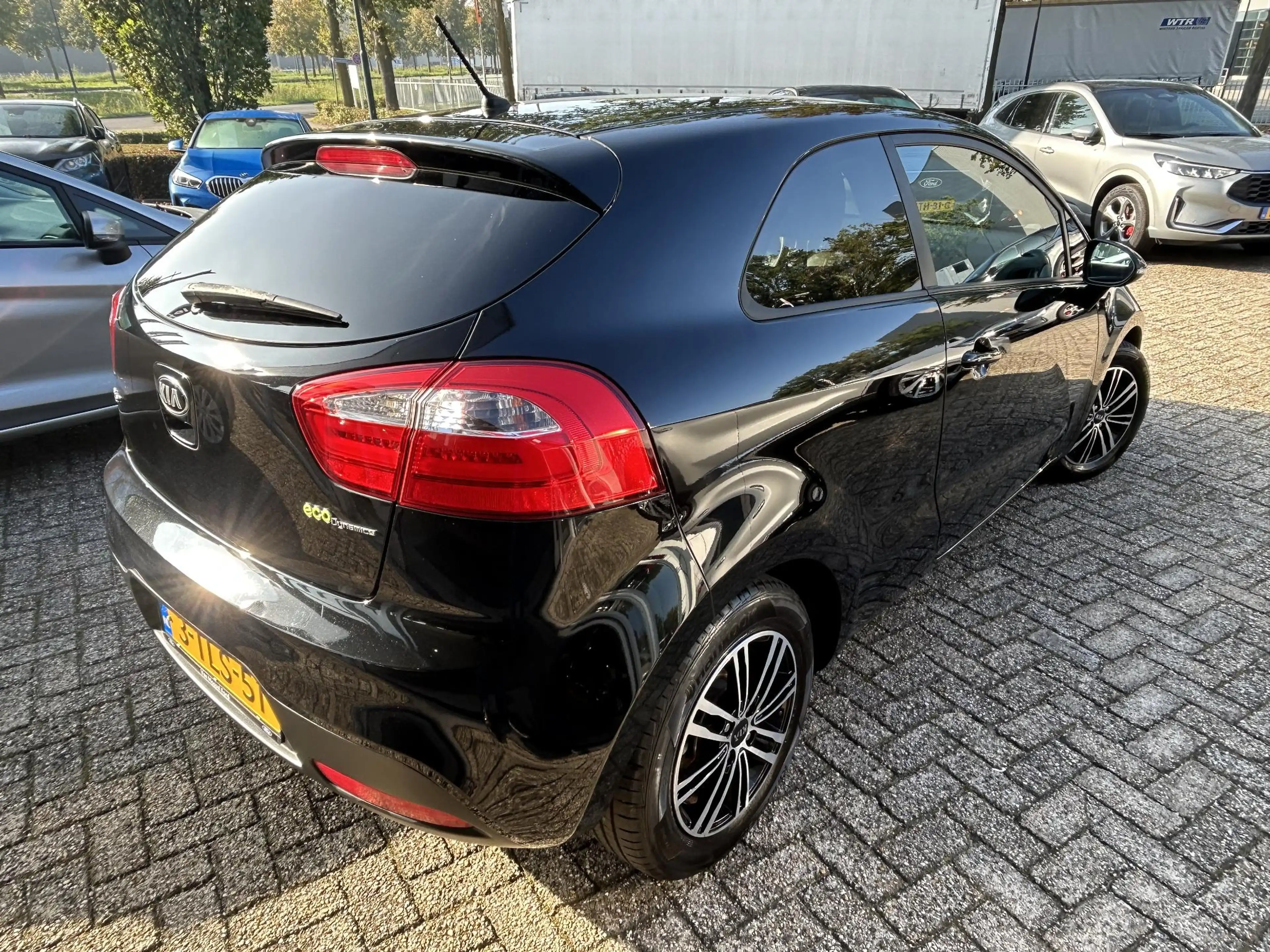 Kia Rio 1.2 CVVT Plus Pack — photo 5