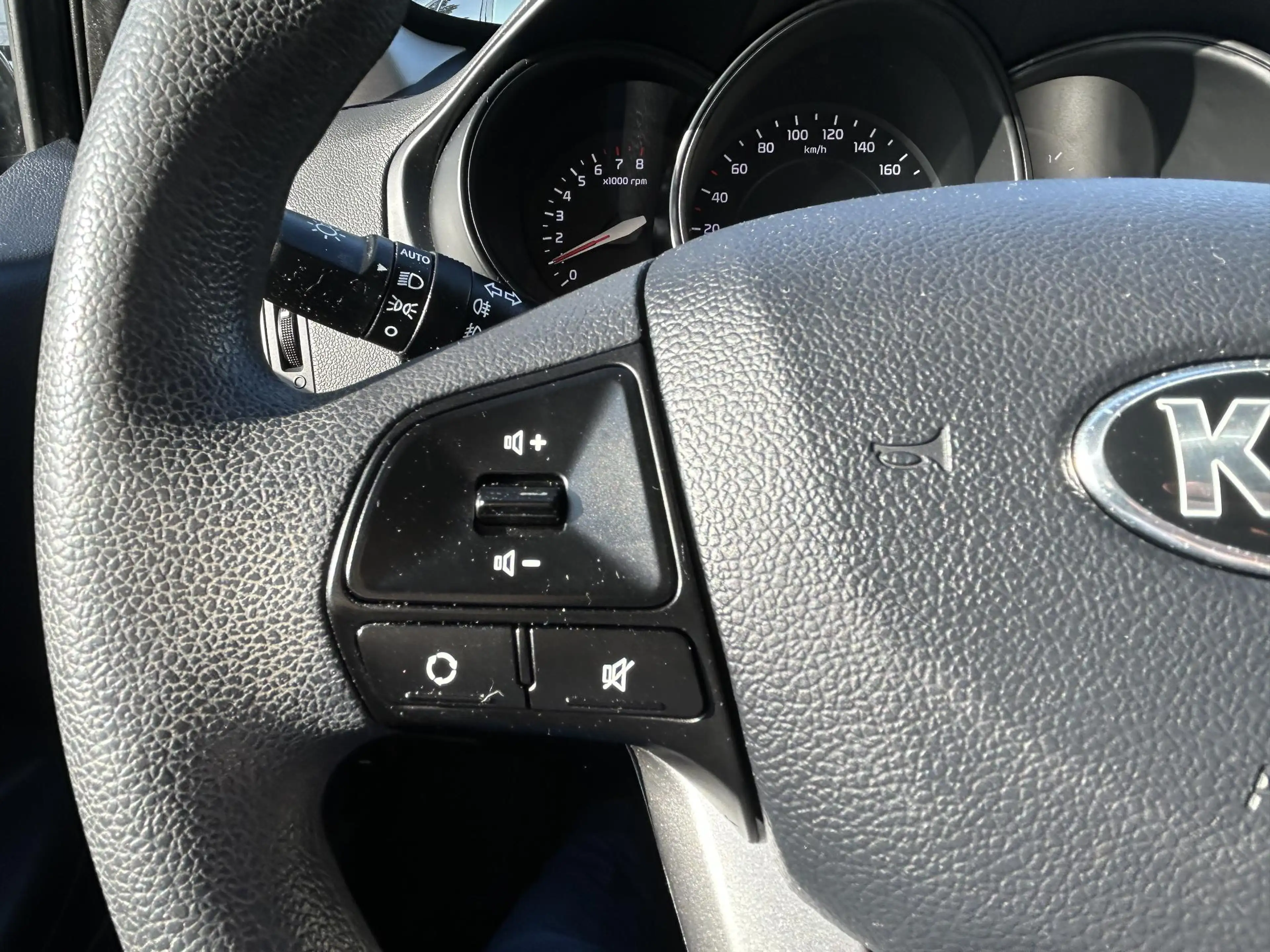 Kia Rio 1.2 CVVT Plus Pack — photo 13
