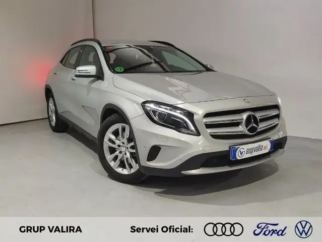 Mercedes-Benz GLA 250 4Matic 7G-DCT