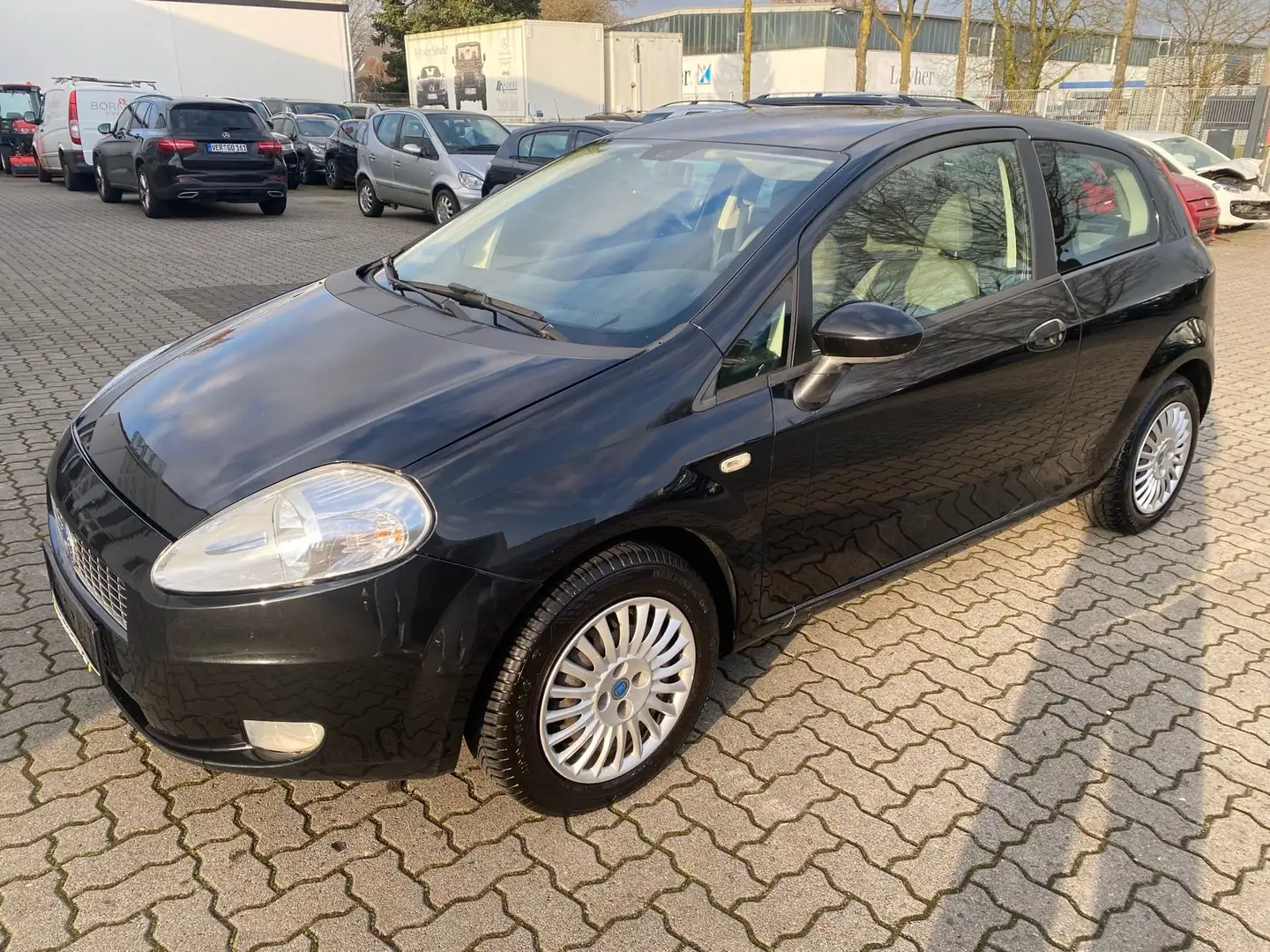 Fiat Grande Punto 1.2 8V Dynamic Černá - 2