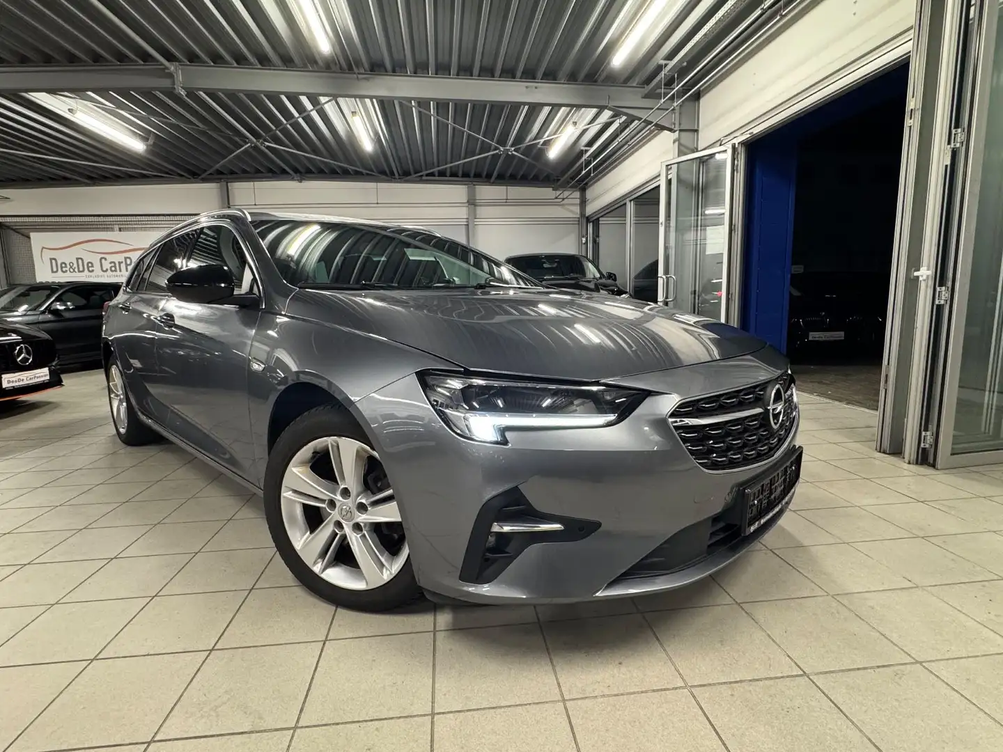 Opel Insignia B Sports Tourer Business* 1.Hand* Grau - 2