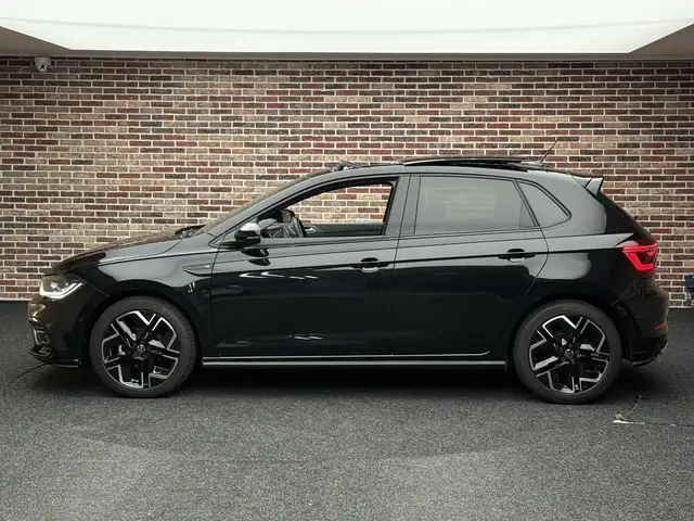 Volkswagen Polo view 6