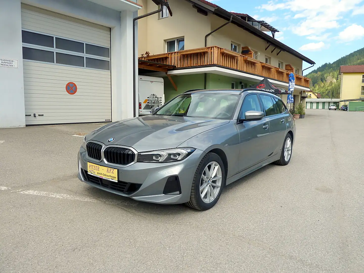 BMW 318 d Grau - 2