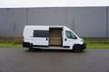 Peugeot Boxer 2.2 BlueHDi 140 L3H2 3.5t Topstaat |Betimmering |B Blanco - thumbnail 35