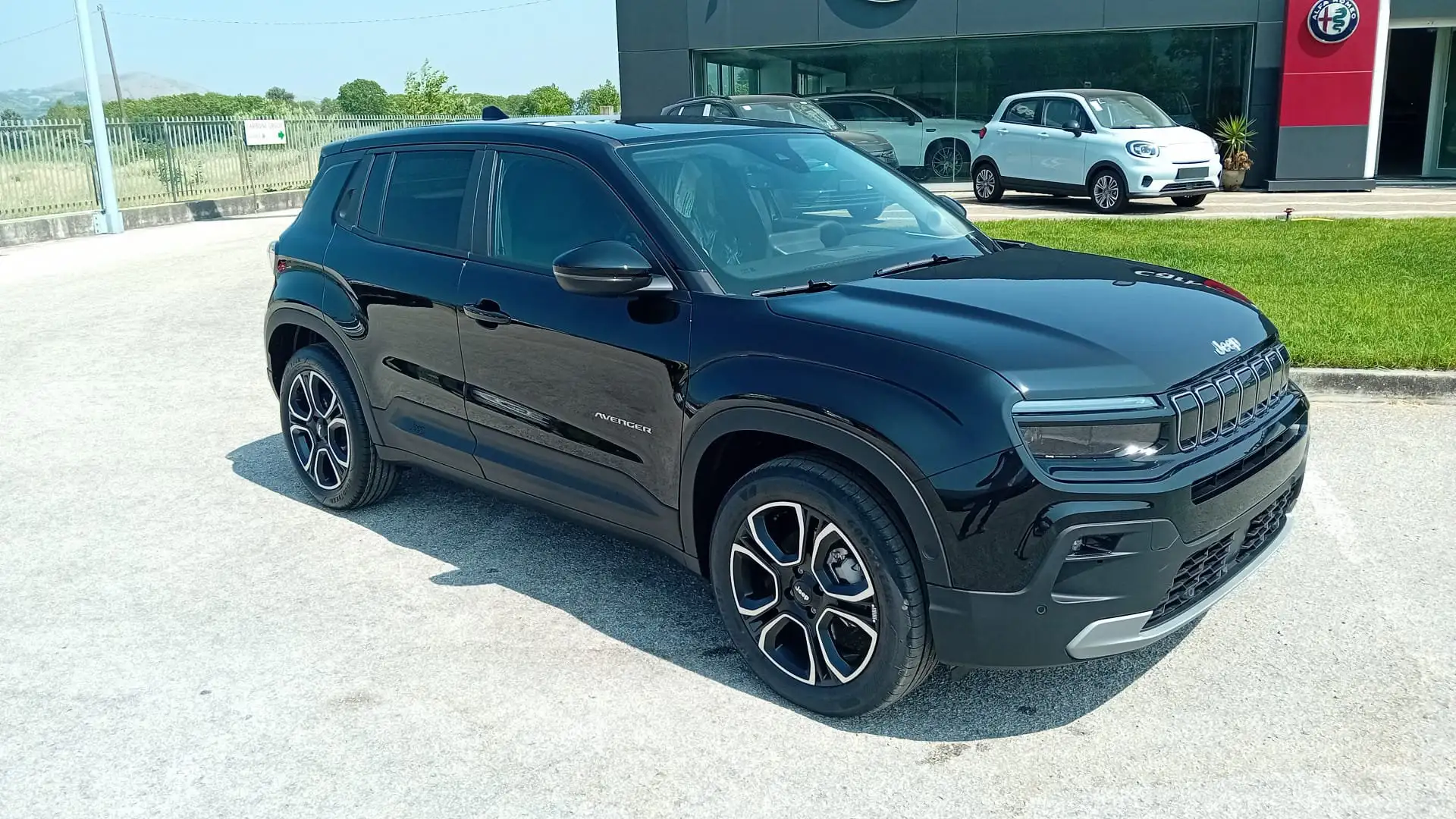 Jeep Avenger 1.2 Turbo 110 CV MHEV Summit - 1