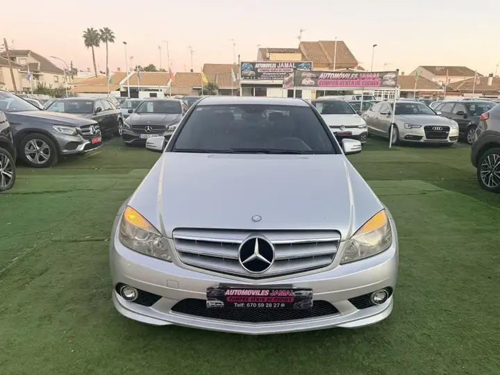 Mercedes-Benz Clase C 2010, foto 5