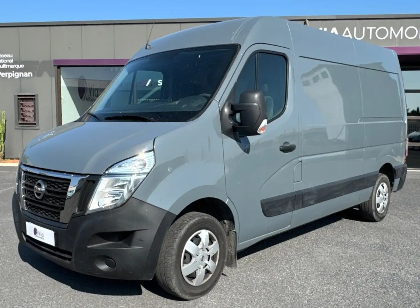 Nissan Interstar L2H2 3T3 2.3 135 ACENTA ATTELAGE Gris - 1
