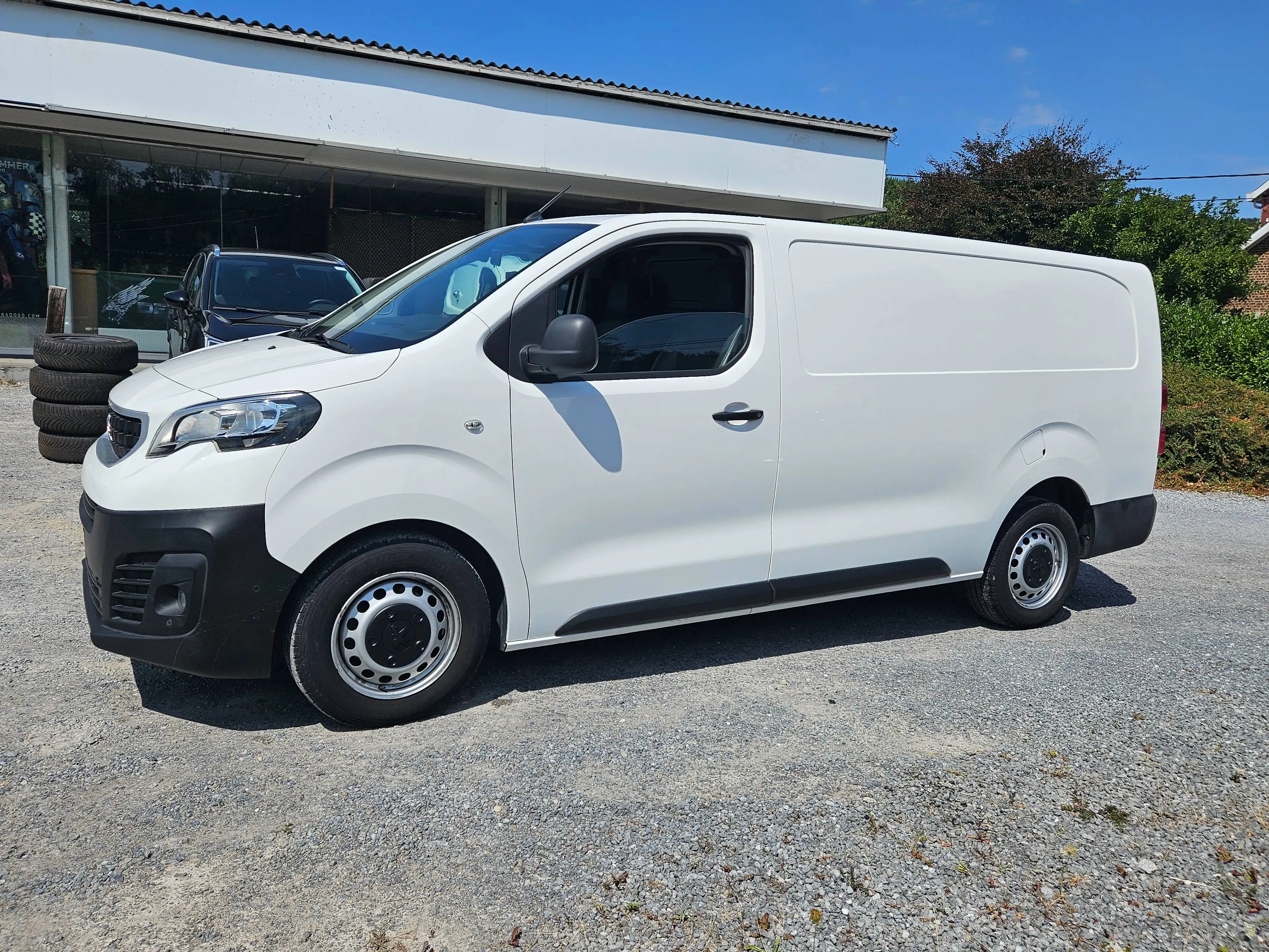 Peugeot Expert 2.0 BlueHDi L3 Long Premium Pack — photo 3
