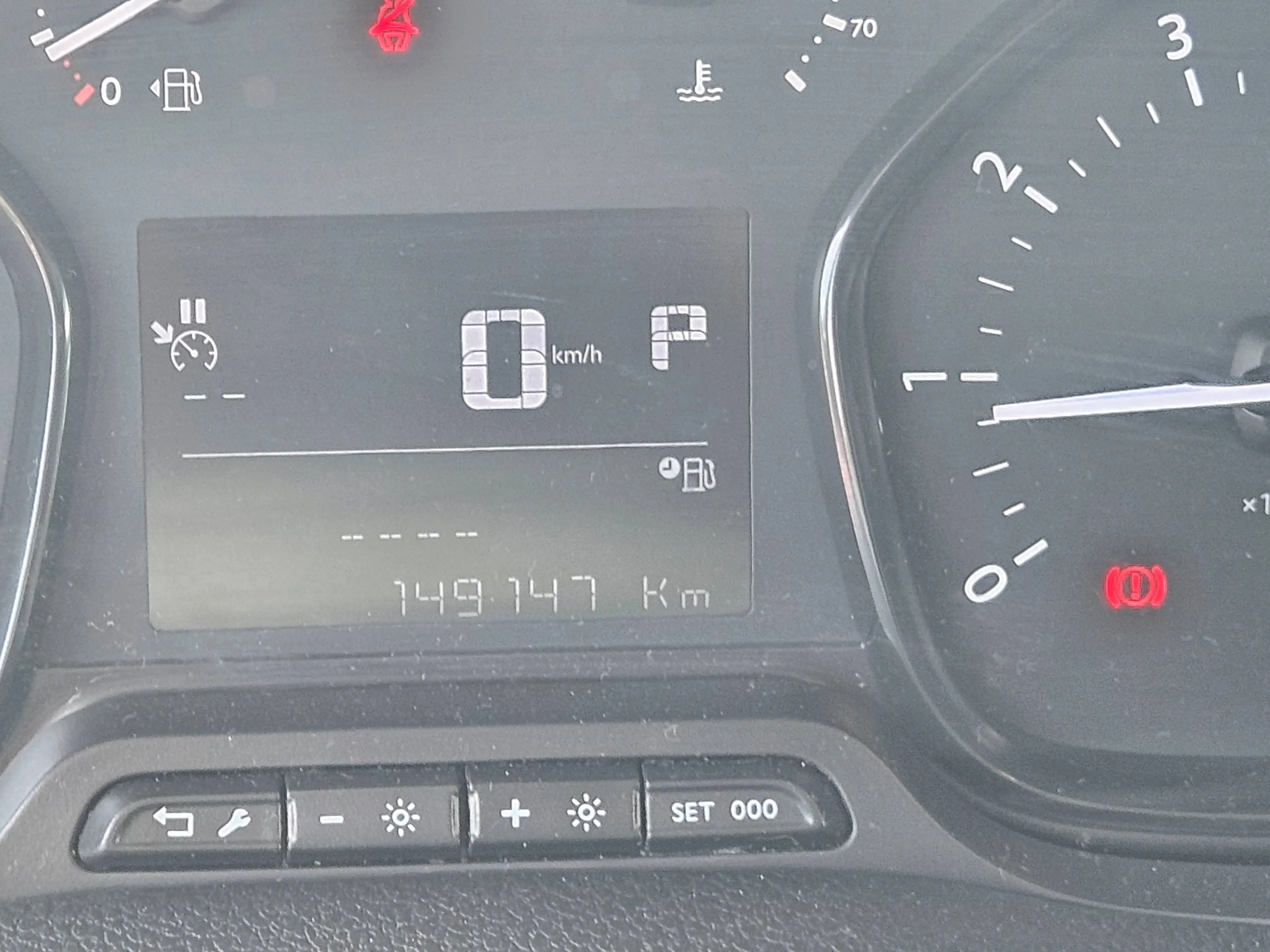 Peugeot Expert 2.0 BlueHDi L3 Long Premium Pack — photo 5