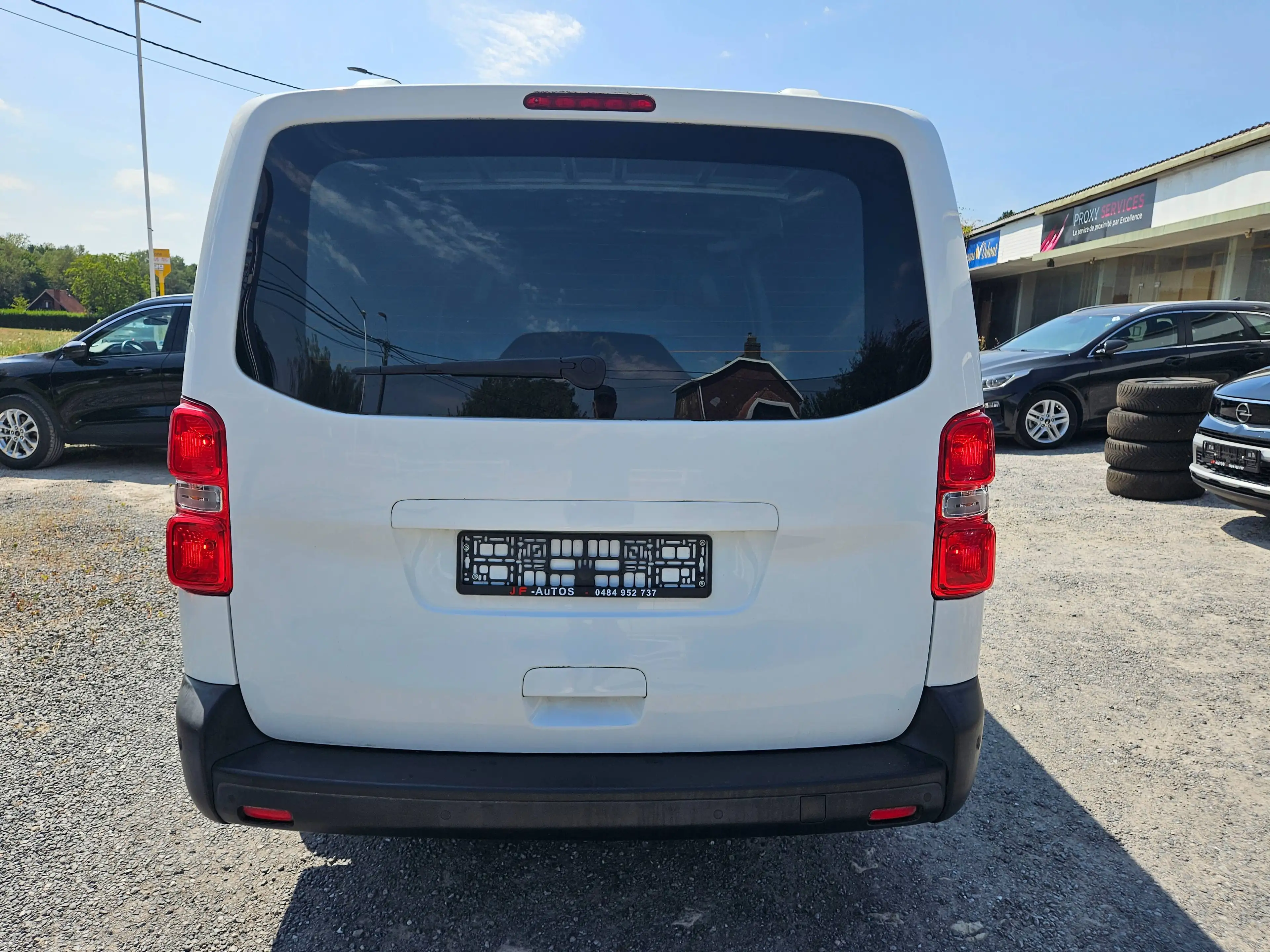 Peugeot Expert 2.0 BlueHDi L3 Long Premium Pack — photo 13