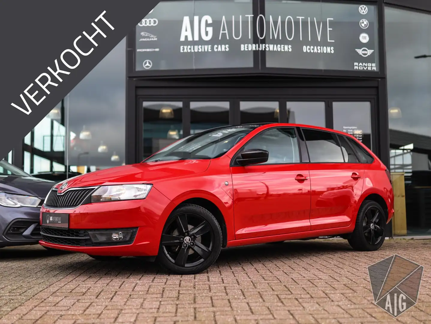 Skoda Rapid/Spaceback 1.2 TSI Greentech Style Edition | Pano | Cruise Co Červená - 1