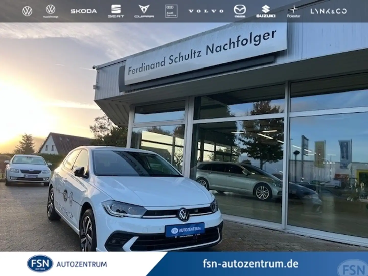 Volkswagen Polo 1.0 TSI DSG Move LED-Matrix ACC NAVI Kamera Weiß - 1