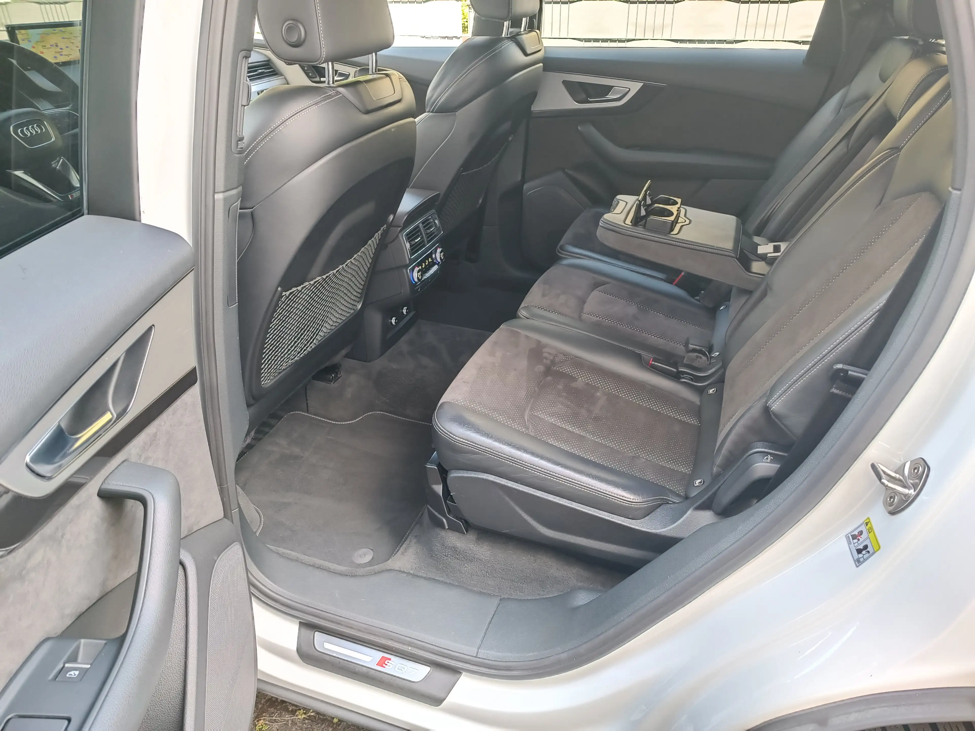 Audi SQ7 4.0 TDI quattro,LED,NAVI,Teilleder,Alu,Kamera,AHK — photo 14