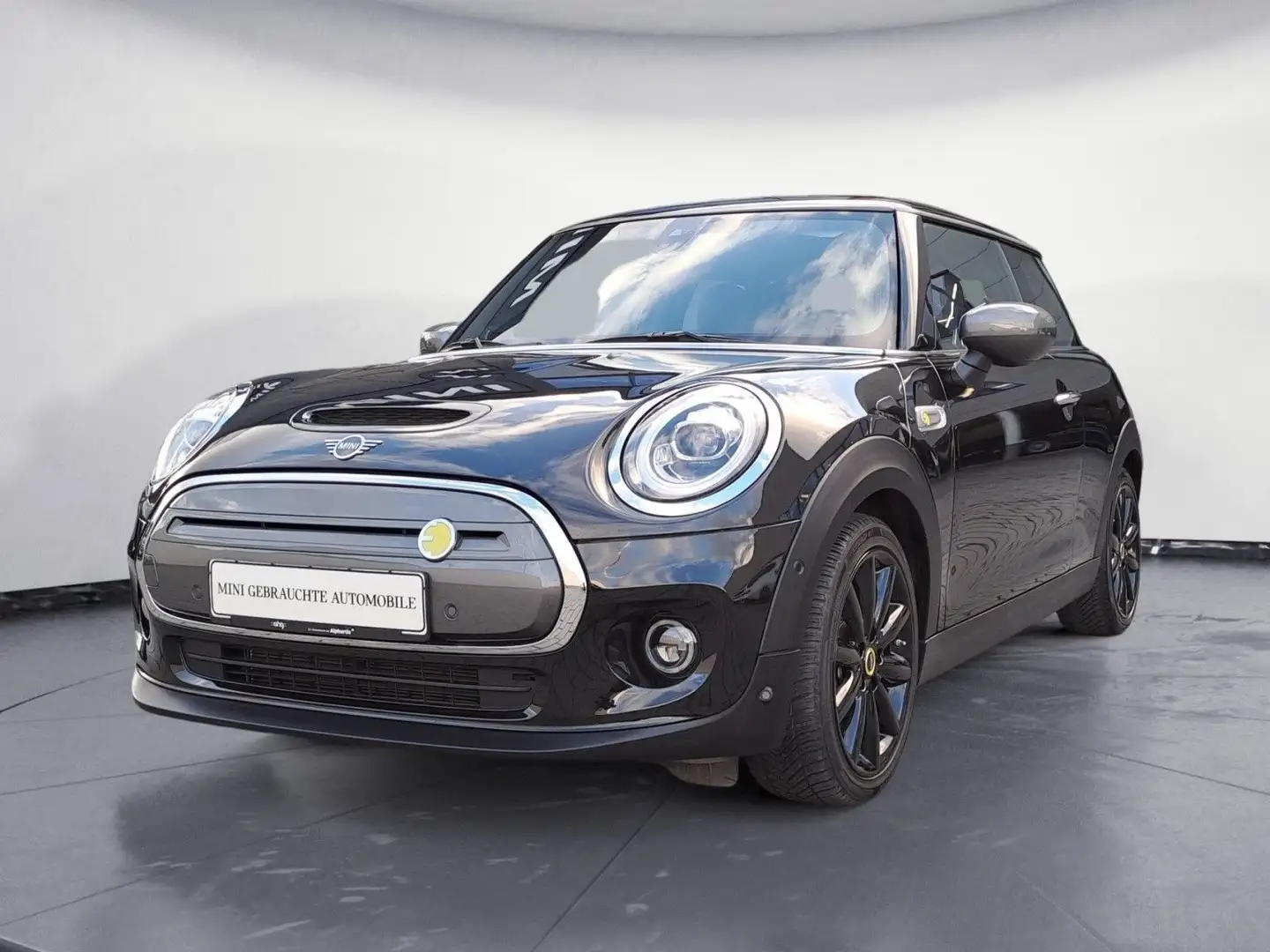 MINI Cooper SE . Trim XL *H&K*Pano*Dist.*HUD*RFK* Schwarz - 2