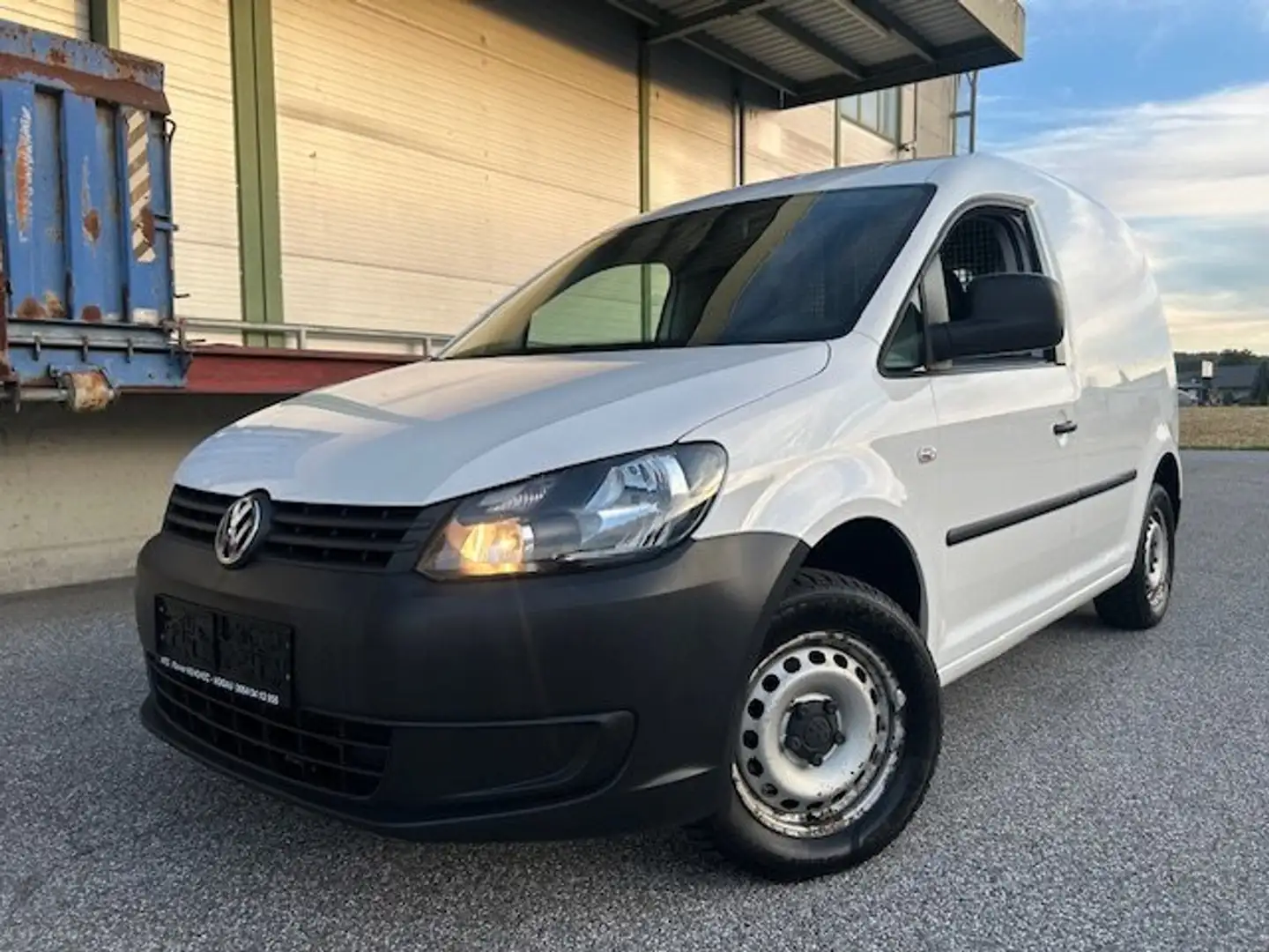 Volkswagen Caddy 1,6TDI,Klima,Tempomat 5500€ netto Weiß - 1