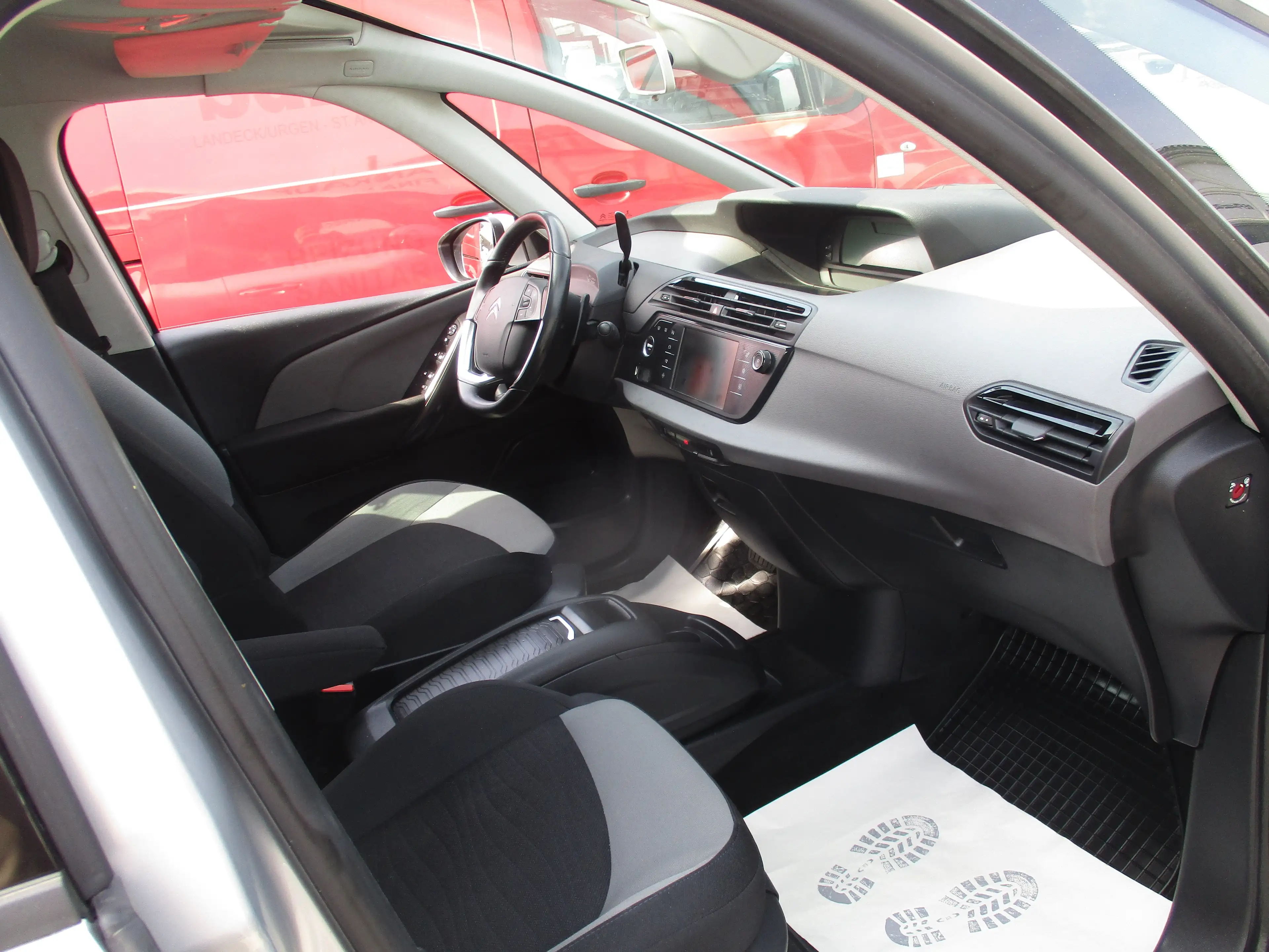 Citroen C4 Picasso Aut. — photo 7