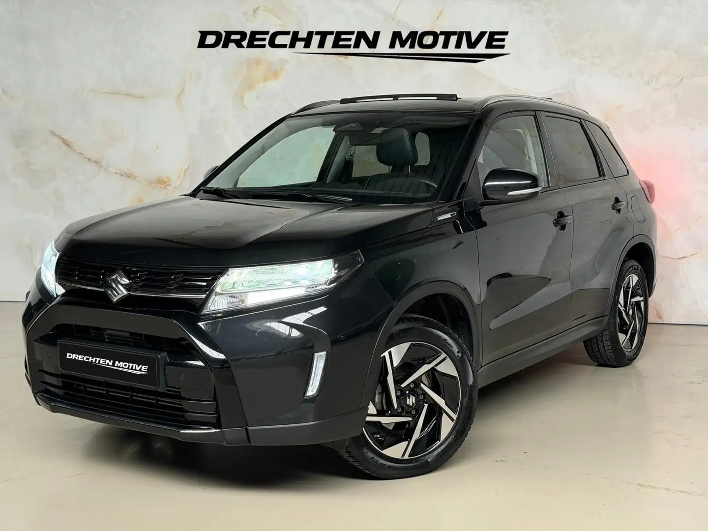 Suzuki Vitara 1.4 Style Smart Hybrid / Panorama / Camera / - 1