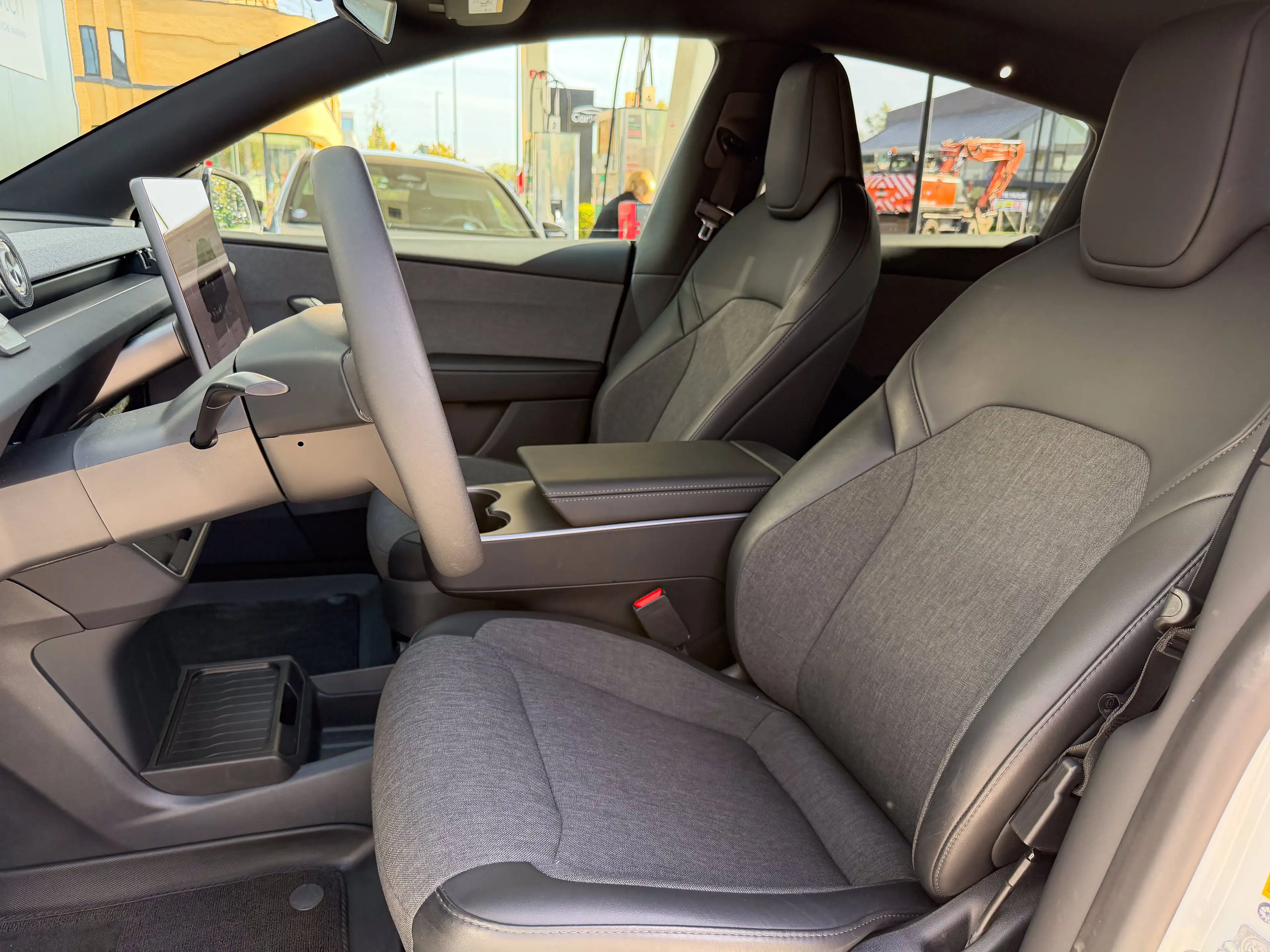 Tesla Model Y Standard - MATT | 360 | (FSD) — photo 7