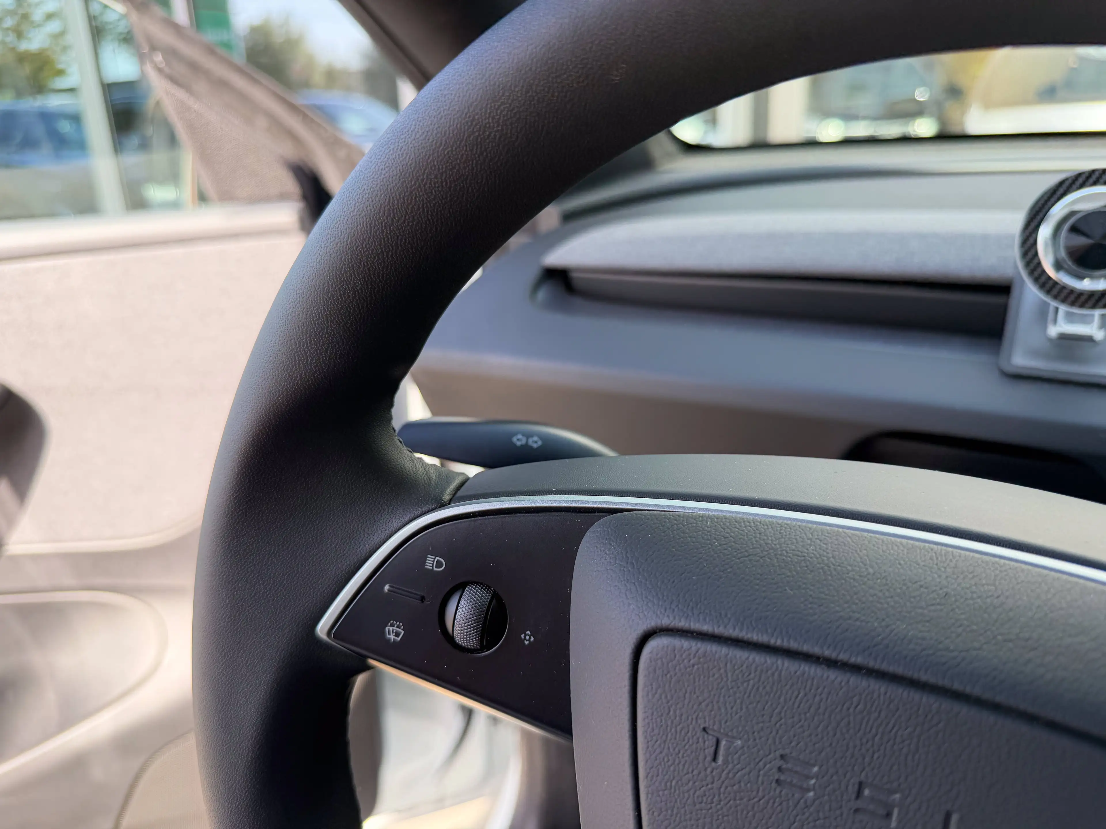 Tesla Model Y Standard - MATT | 360 | (FSD) — photo 15