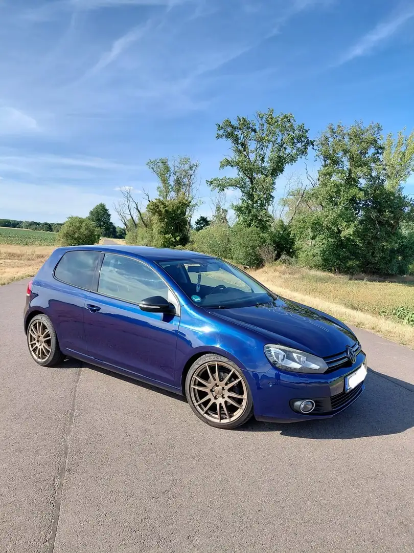Volkswagen Golf 6 1.6 TDI Blau - 1