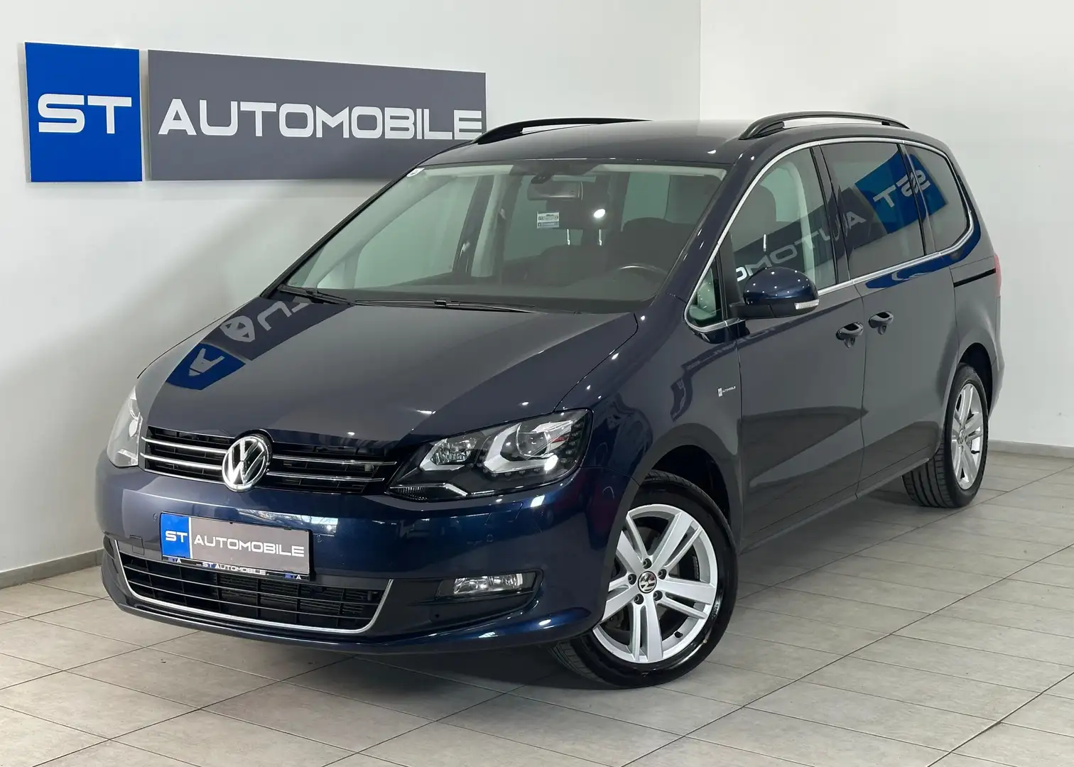 Volkswagen Sharan Karat BMT 4Motion // 7-SITZER // SHZ // Bleu - 1