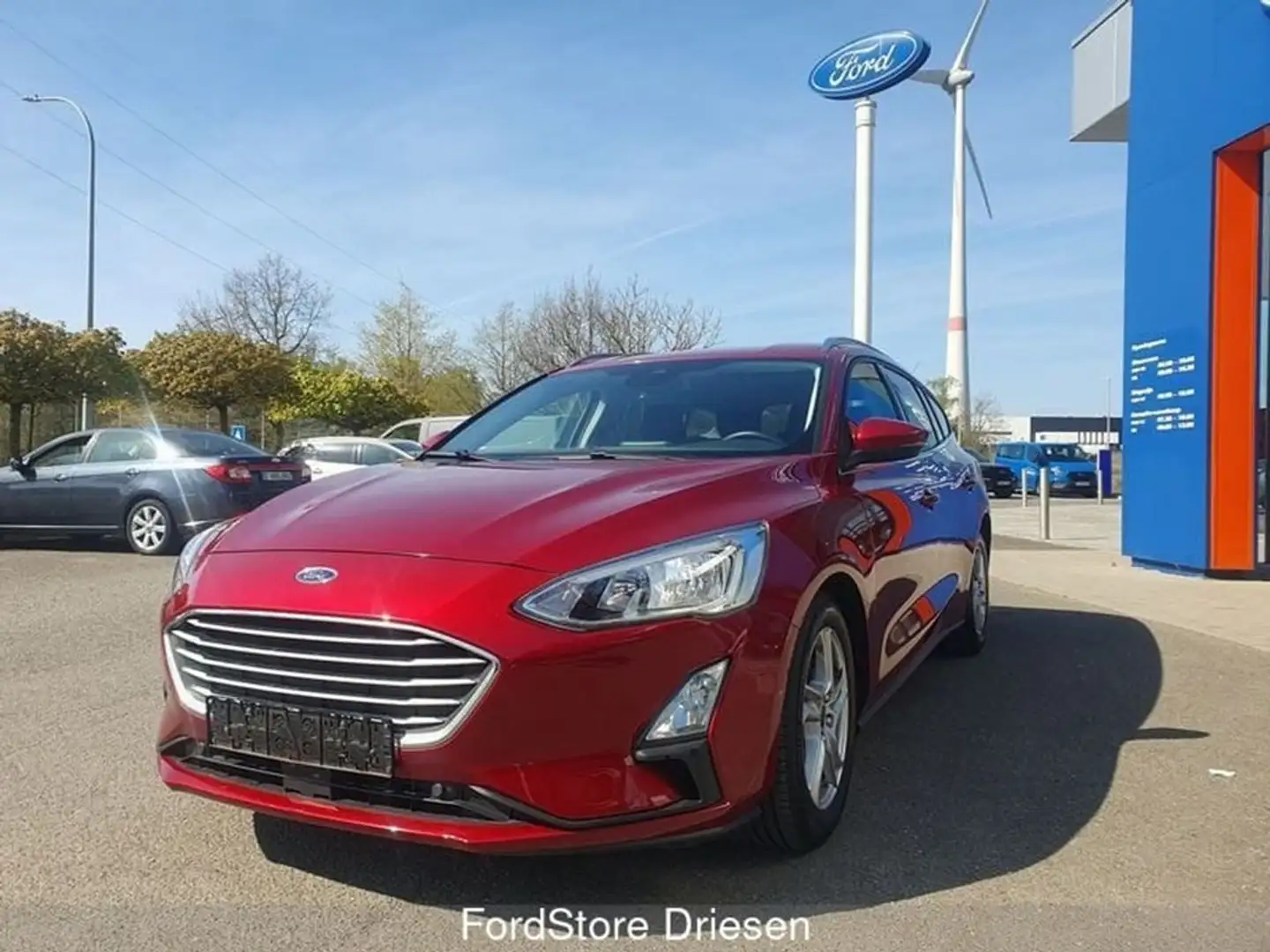 Ford Focus Trend Edition Business 1.0i 100pk clipper Rood - 2