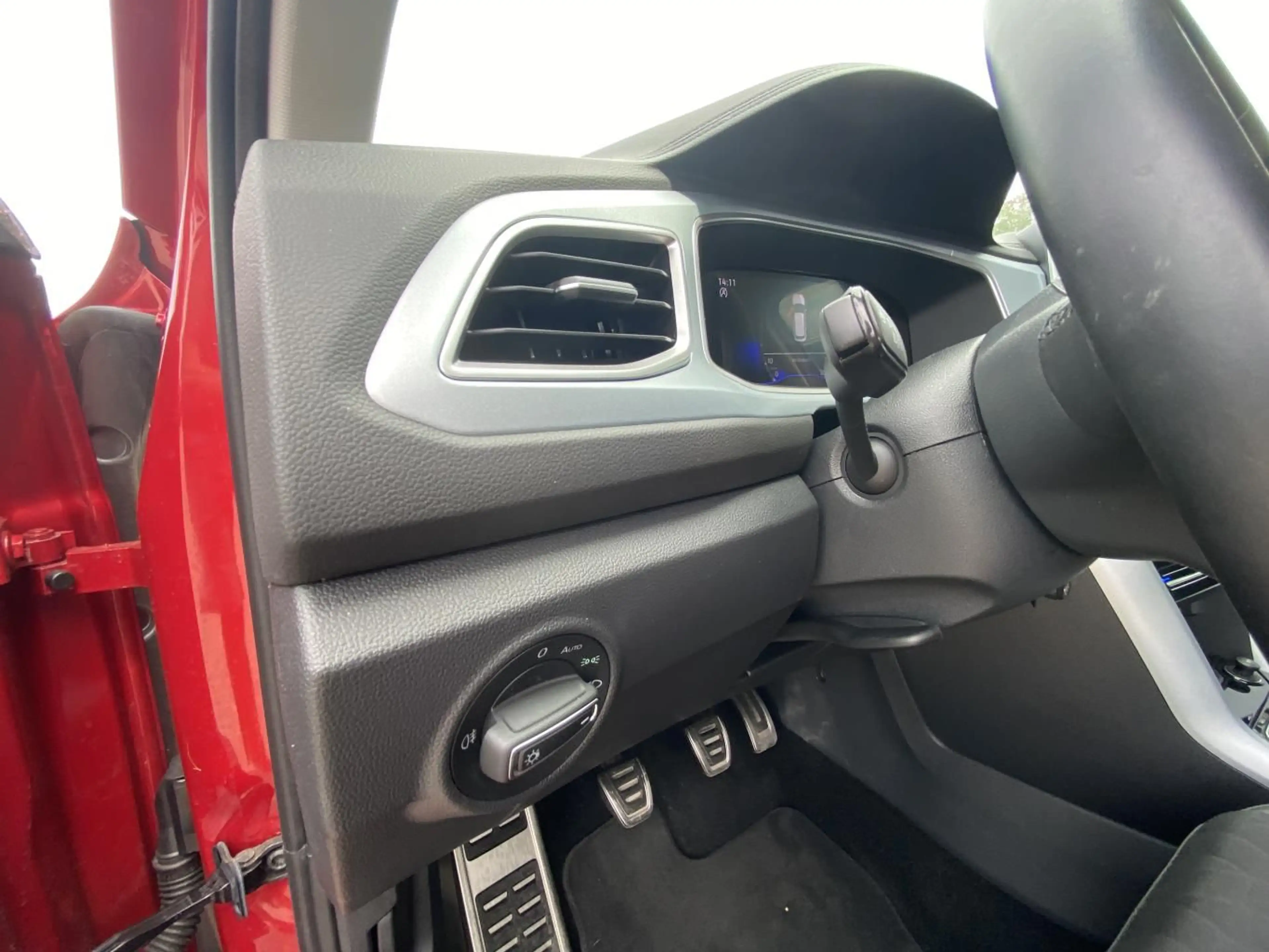 Volkswagen T-Roc 1.5 TSI GOAL APP-CONNECT+ACC+LANE-ASSIST+V — photo 10