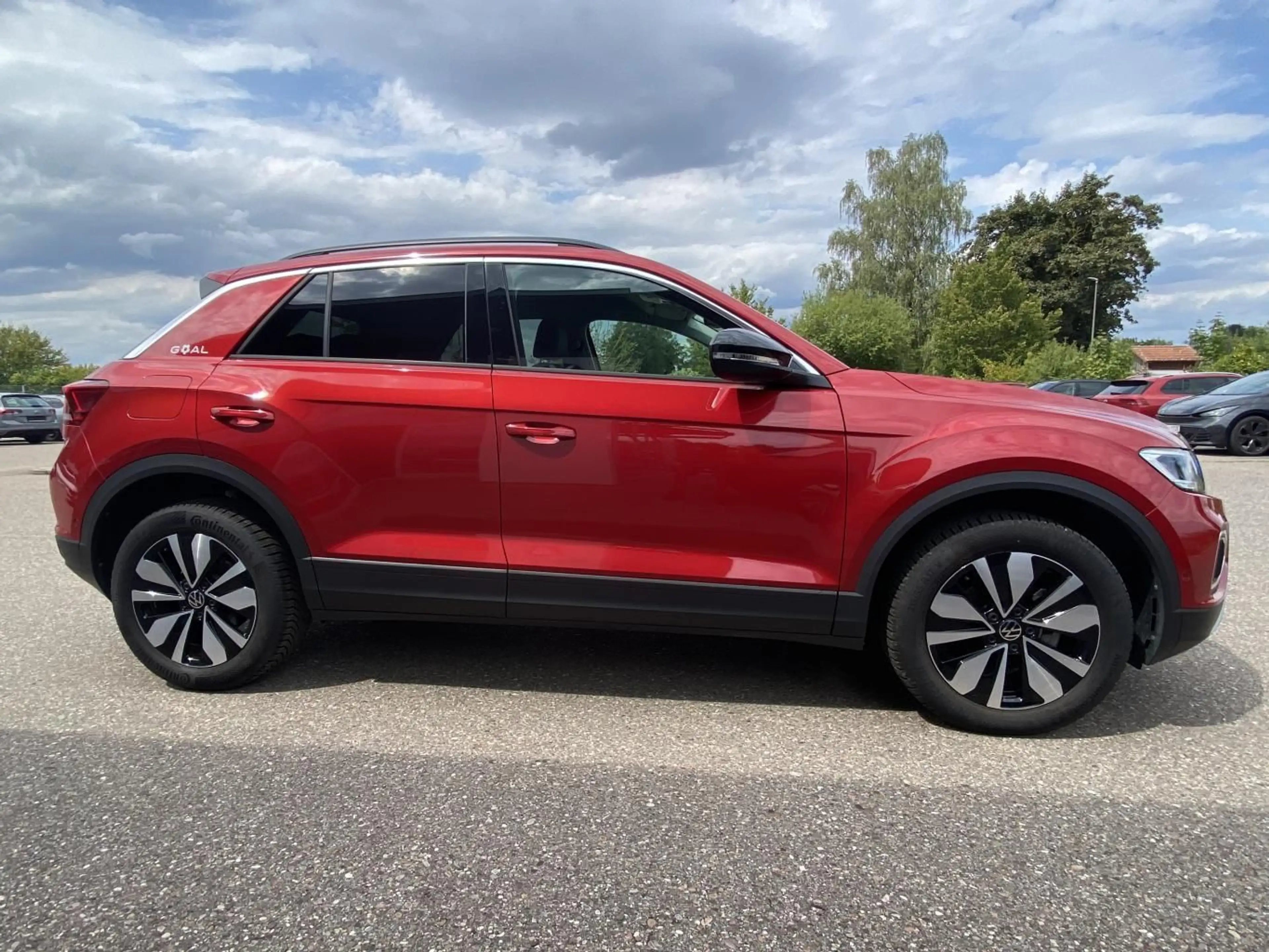 Volkswagen T-Roc 1.5 TSI GOAL APP-CONNECT+ACC+LANE-ASSIST+V — photo 6