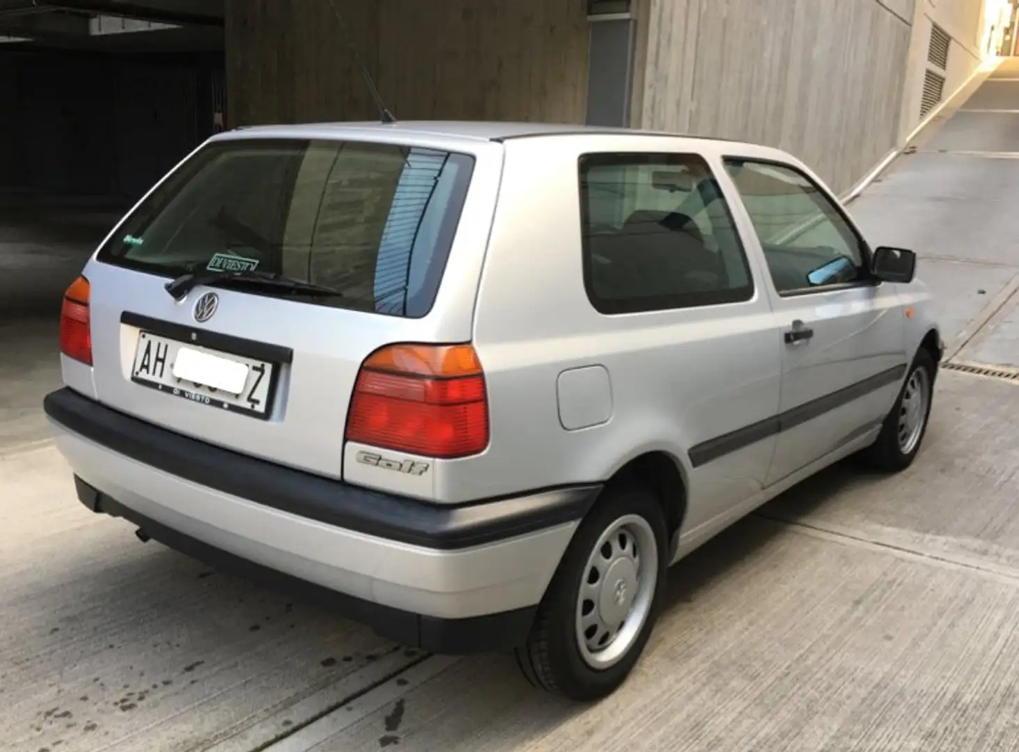 Volkswagen Golf Golf 3p 1.6 Argento - 2