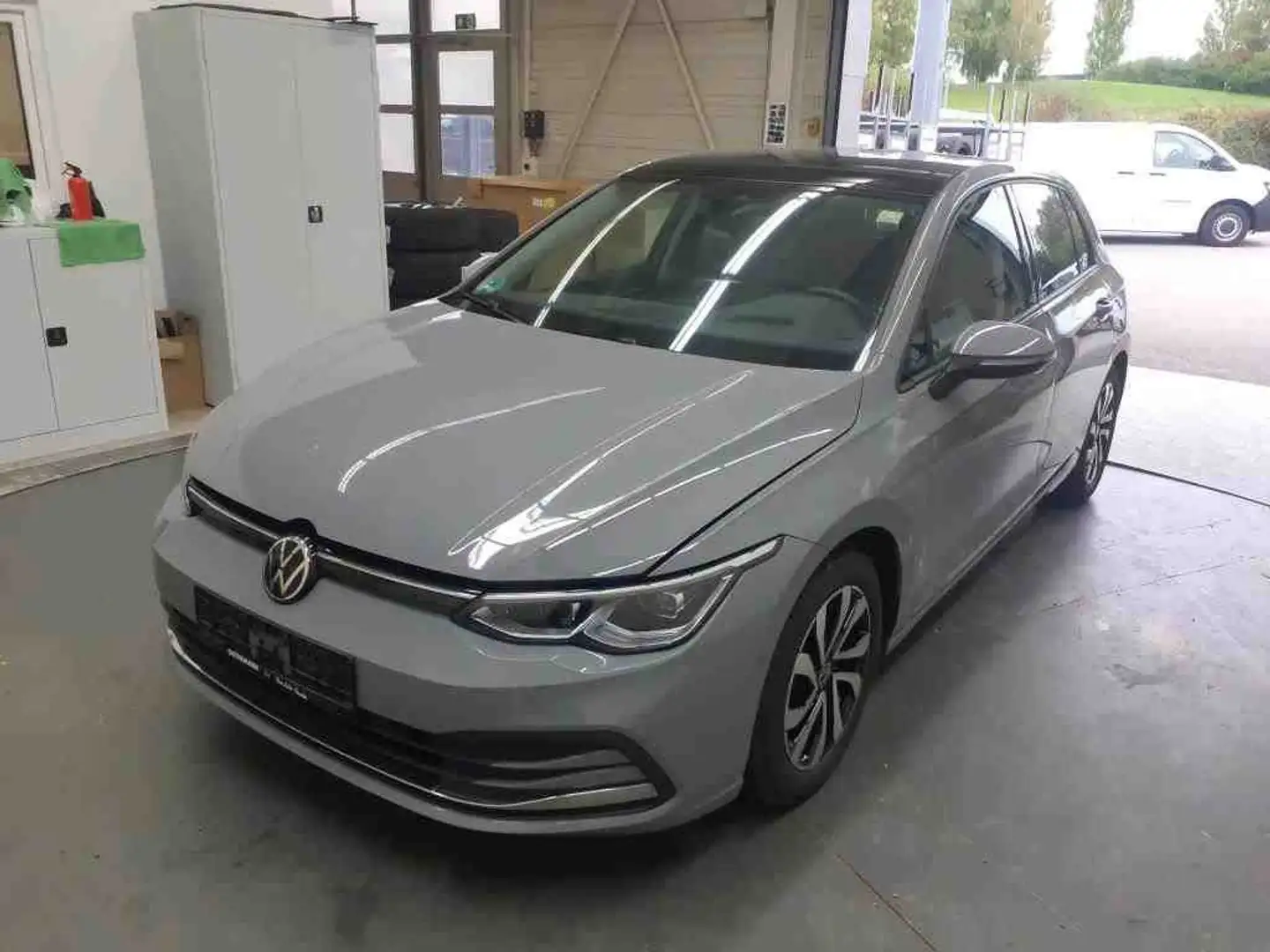 Volkswagen Golf VIII Active 2.0 TDI DSG | LED AHK RFK ACC Gris - 2