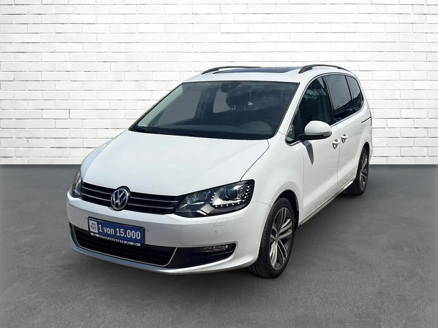 Volkswagen Sharan 1.4 TSI Comfortline *Xenon*Navi*Pano*Standhzg Wit - 2