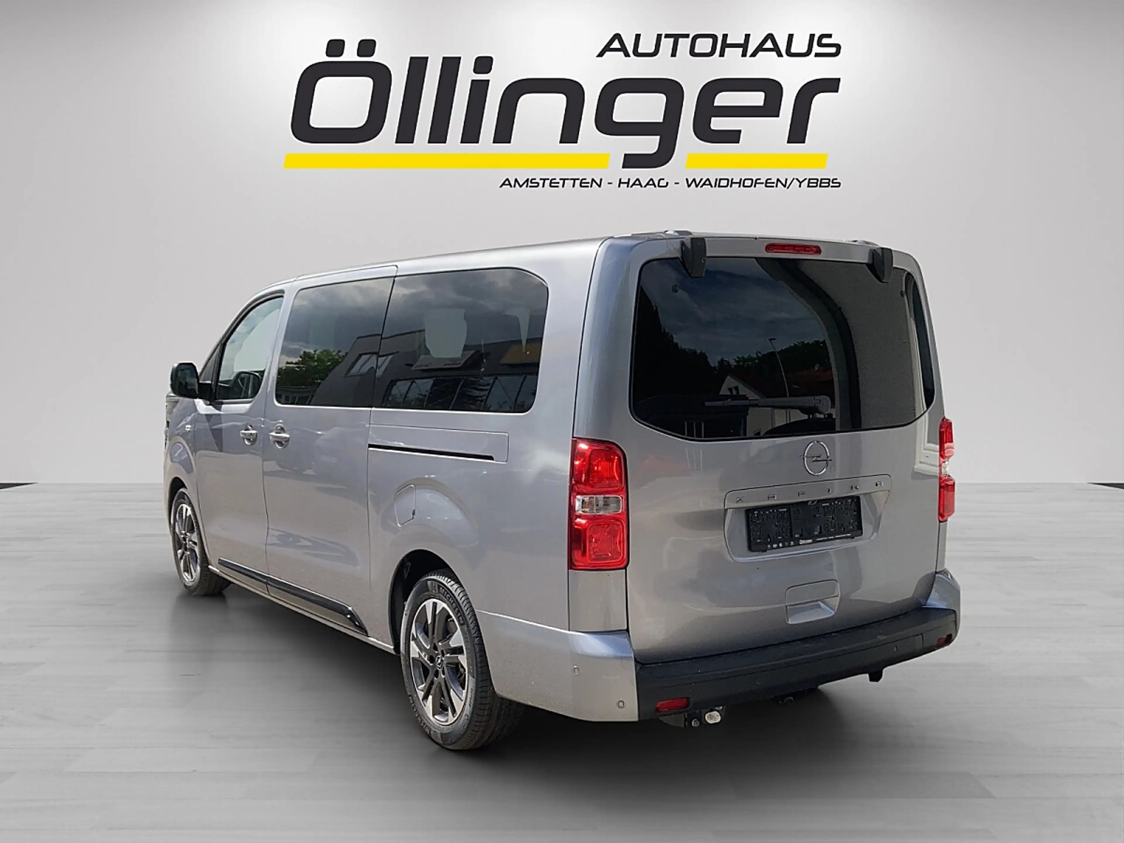 Opel Zafira 2,2 Diesel XL Edition Aut. + AHV + tolle Extras!! — photo 4