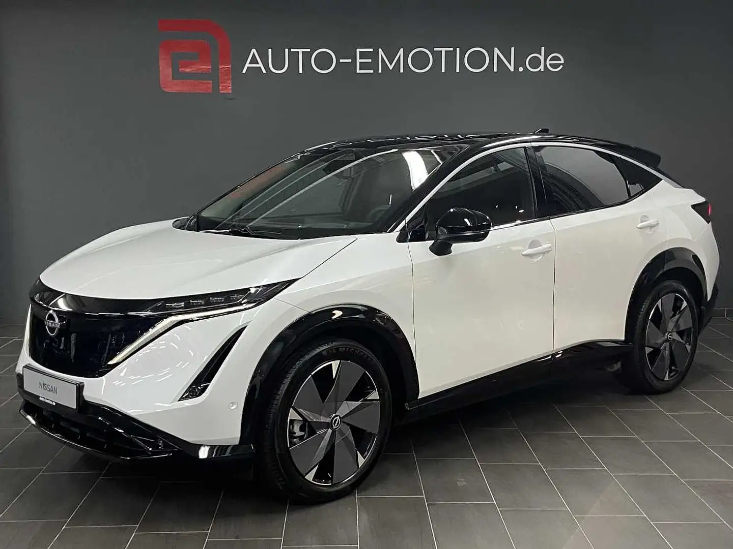 Nissan Ariya 87 kWh Evolve Pack *Pano,Bose,HeadUp,20* Weiß - 1