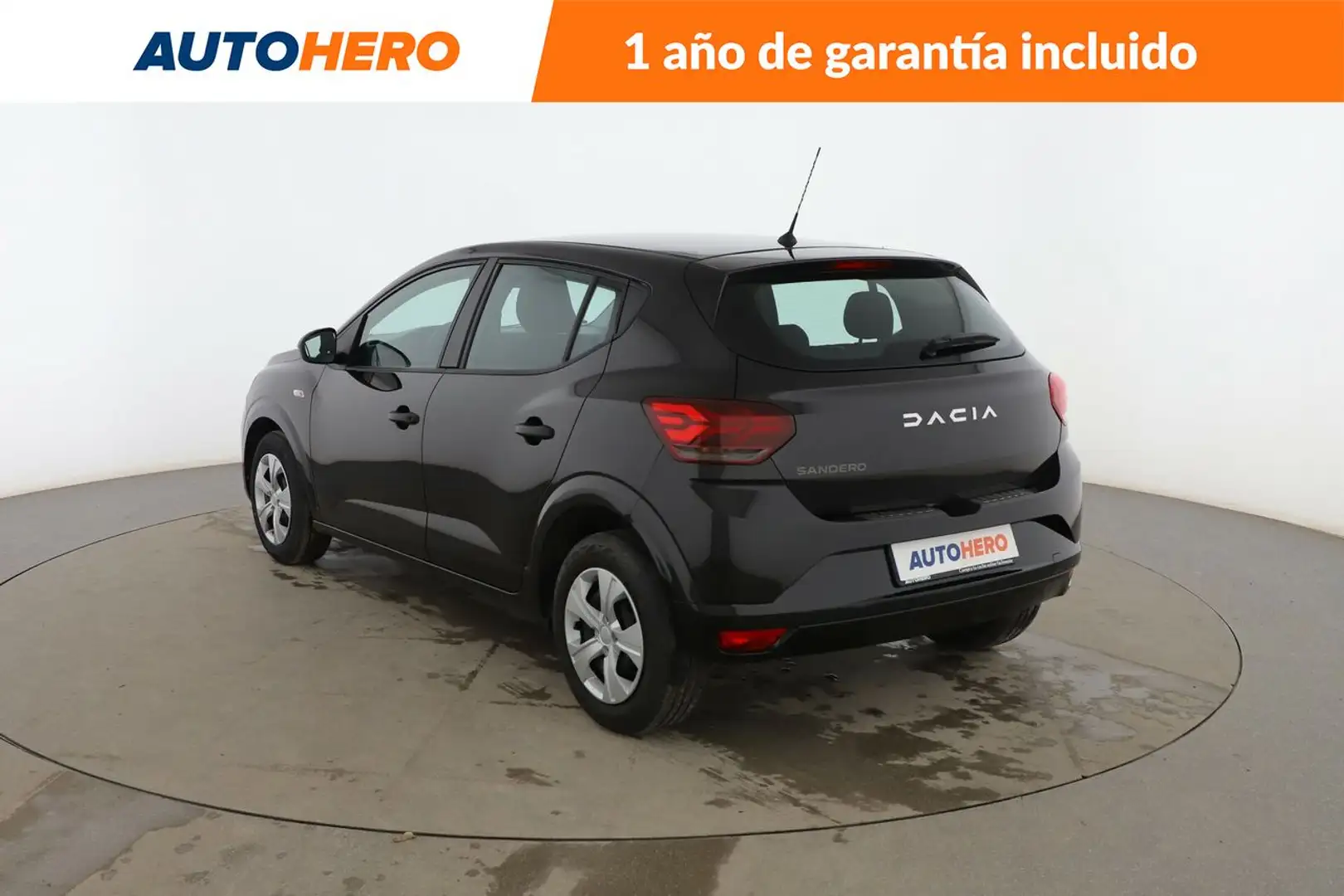 Dacia Sandero TCe Essential 67kW Negro - 2