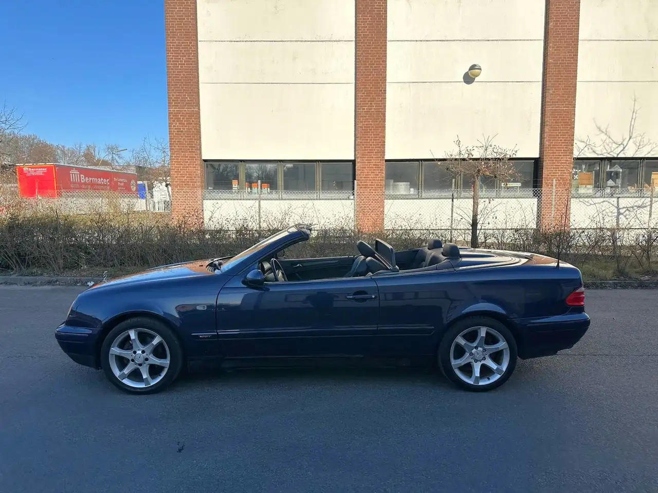 Mercedes-Benz CLK 200 Cabrio Automatik Sport Edition, foto 3