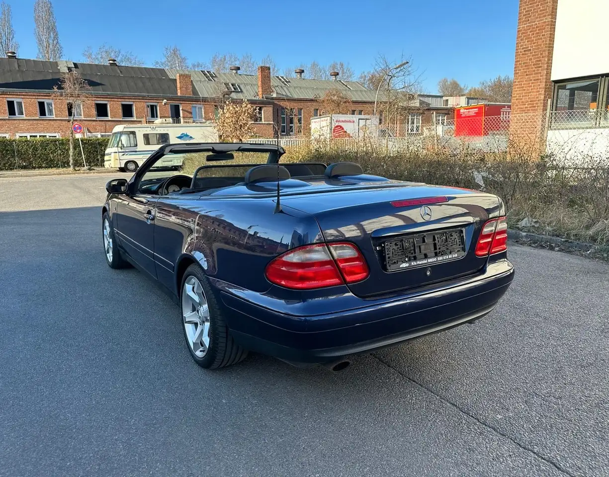 Mercedes-Benz CLK 200 Cabrio Automatik Sport Edition, foto 4