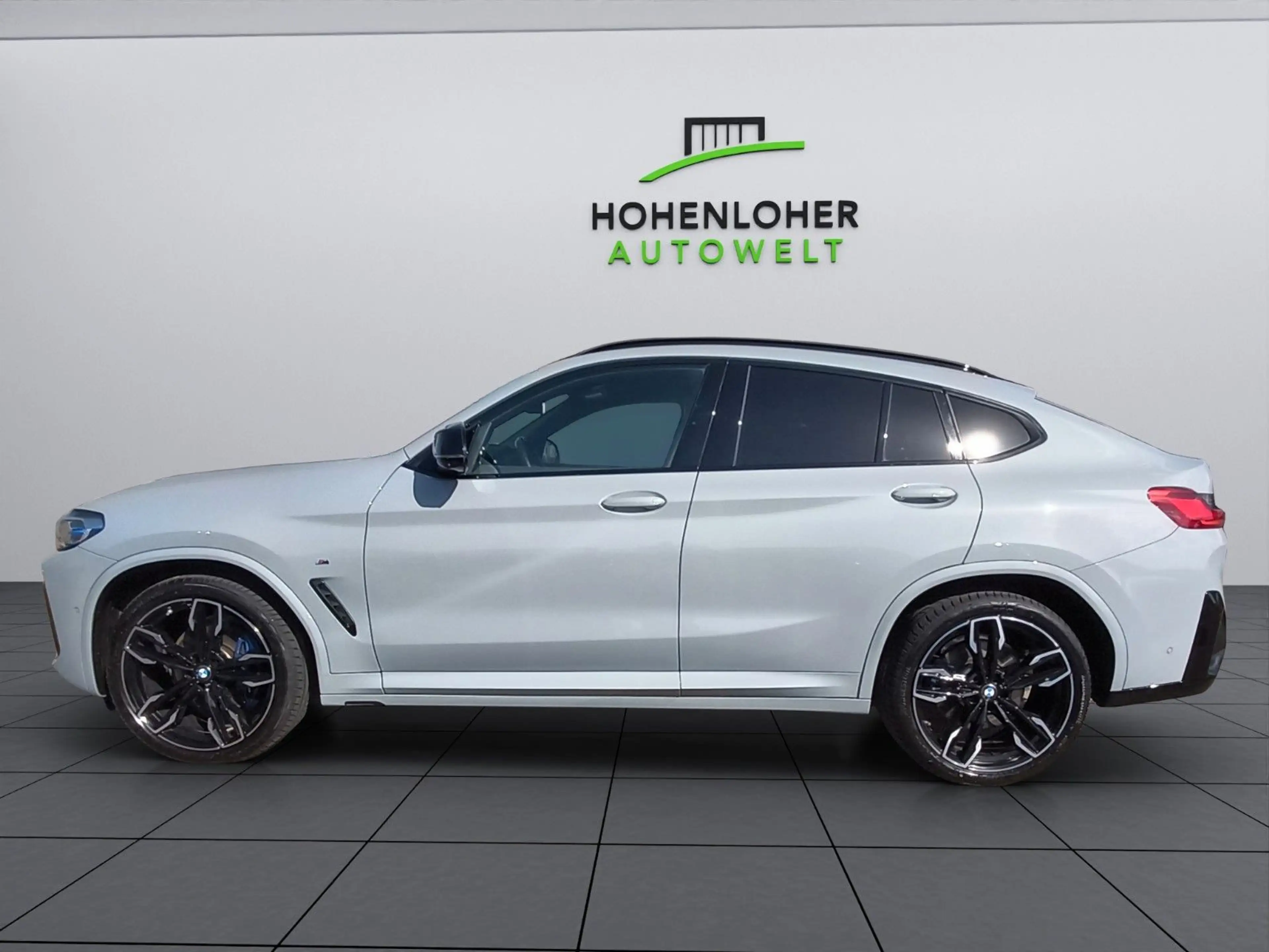 BMW X4 M d *RFK *NAVI *AHK *SHZ — photo 3