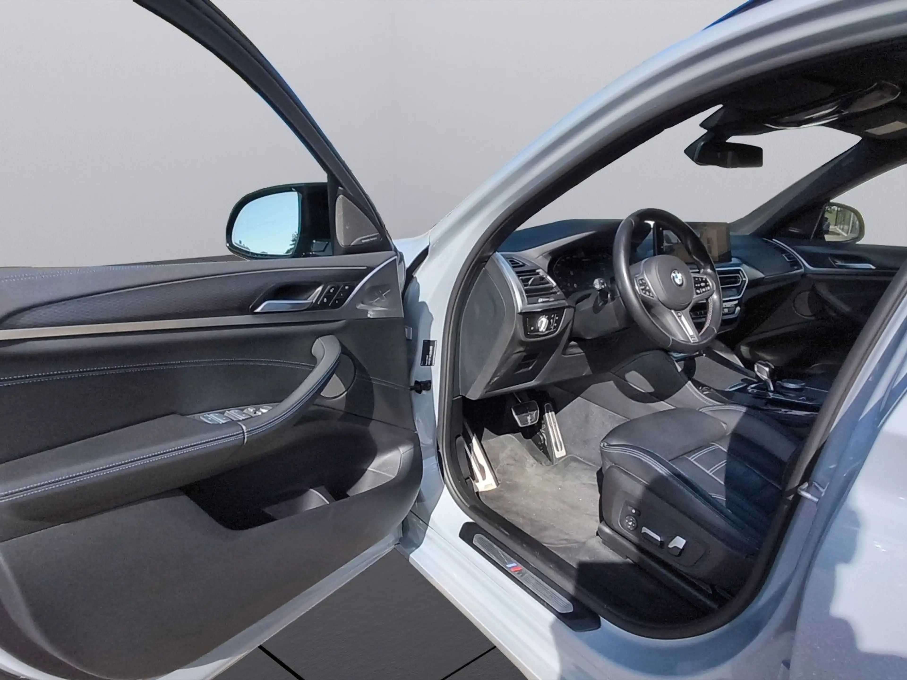 BMW X4 M d *RFK *NAVI *AHK *SHZ — photo 11